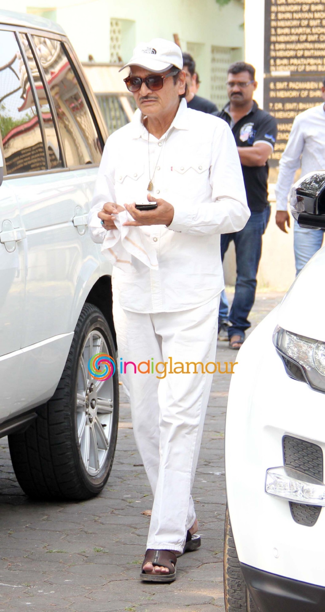 Funeral of Abhay Deol's Father Ajit Singh Deol Event hd photo