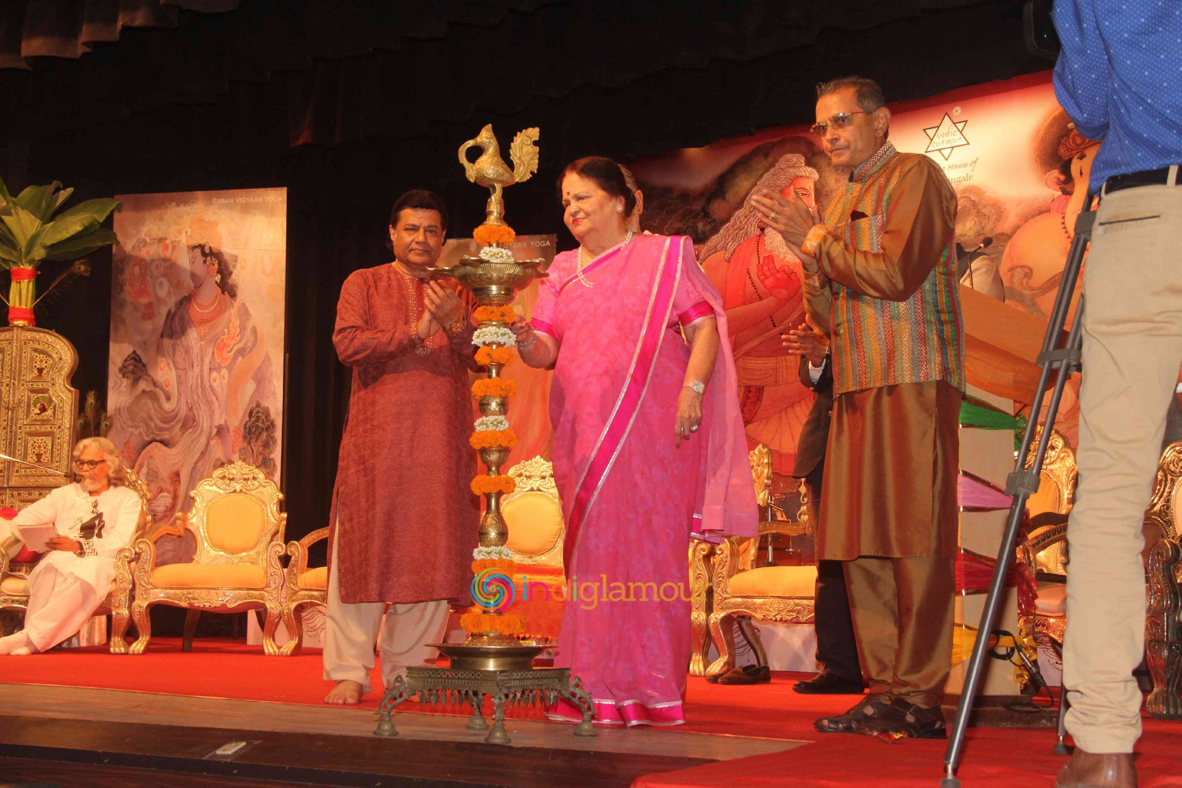 Signature Edition of Bhagvad Gita Launch Event Event hd photo