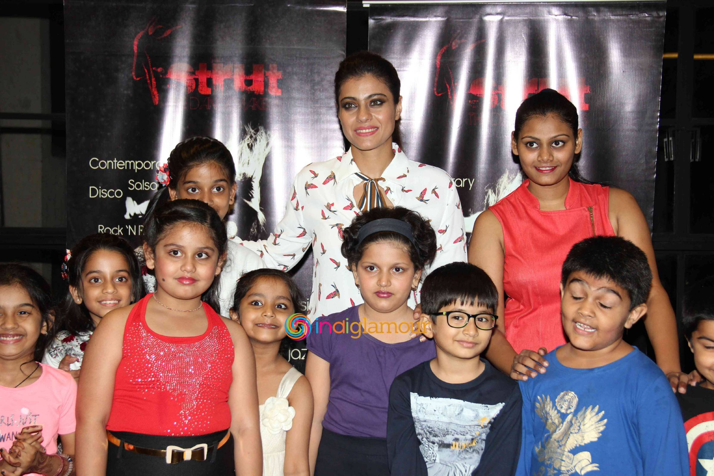 Kajol Attends Dance Finale of Strut Academy Event hd photo