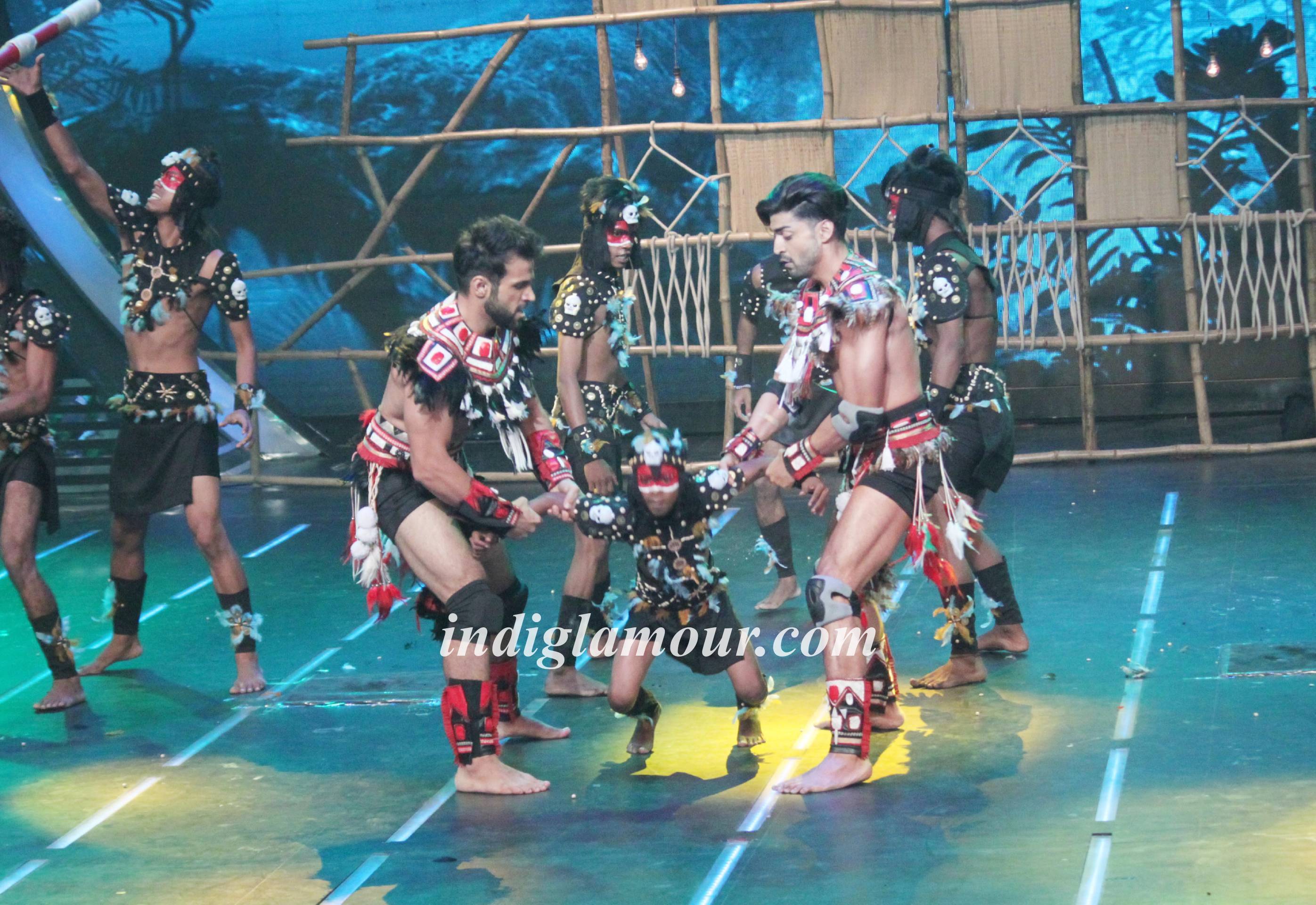 Shaandaar Movie Promotion On the Sets of Zee TV's I Can Do That Event hd photo