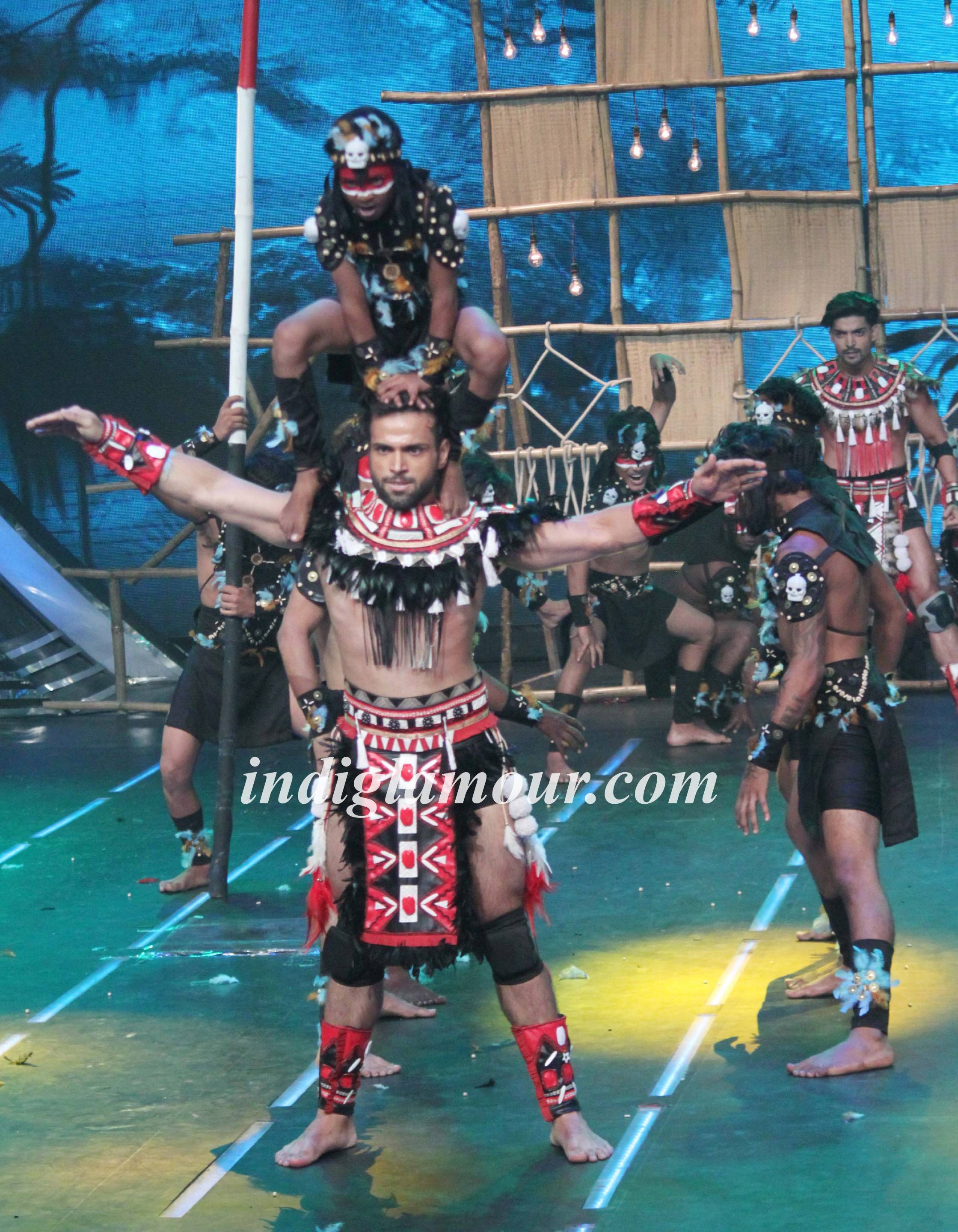 Shaandaar Movie Promotion On the Sets of Zee TV's I Can Do That Event hd photo