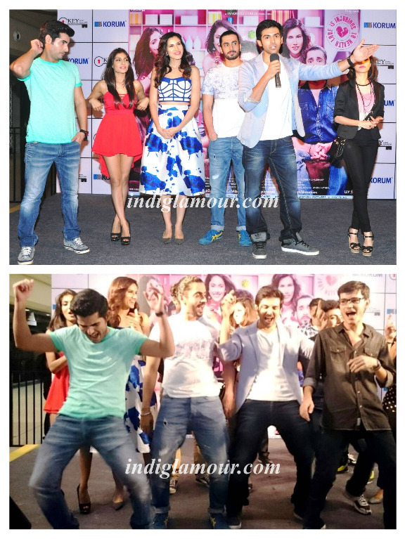 Star Cast of Pyaar Ka Punchnama 2 Visit Korum Mall in Thane Event hd photo