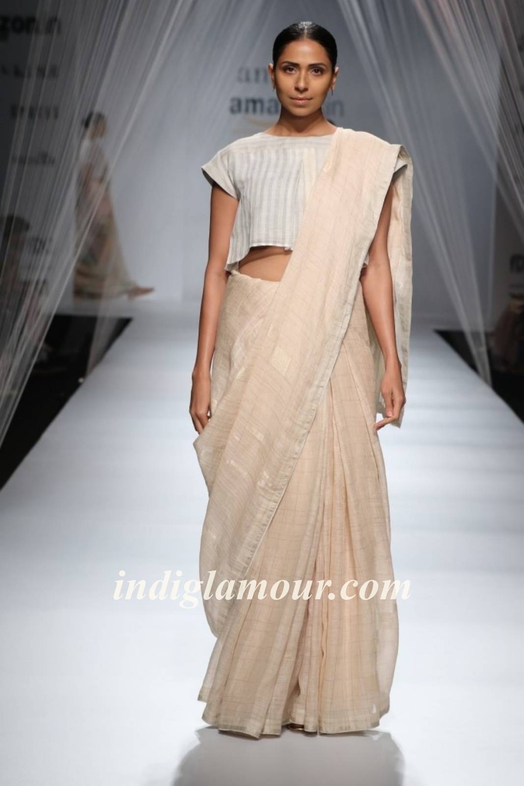 Anavila Misra Show at Amazon India Fashion Week Spring Summer 16 Event hd photo