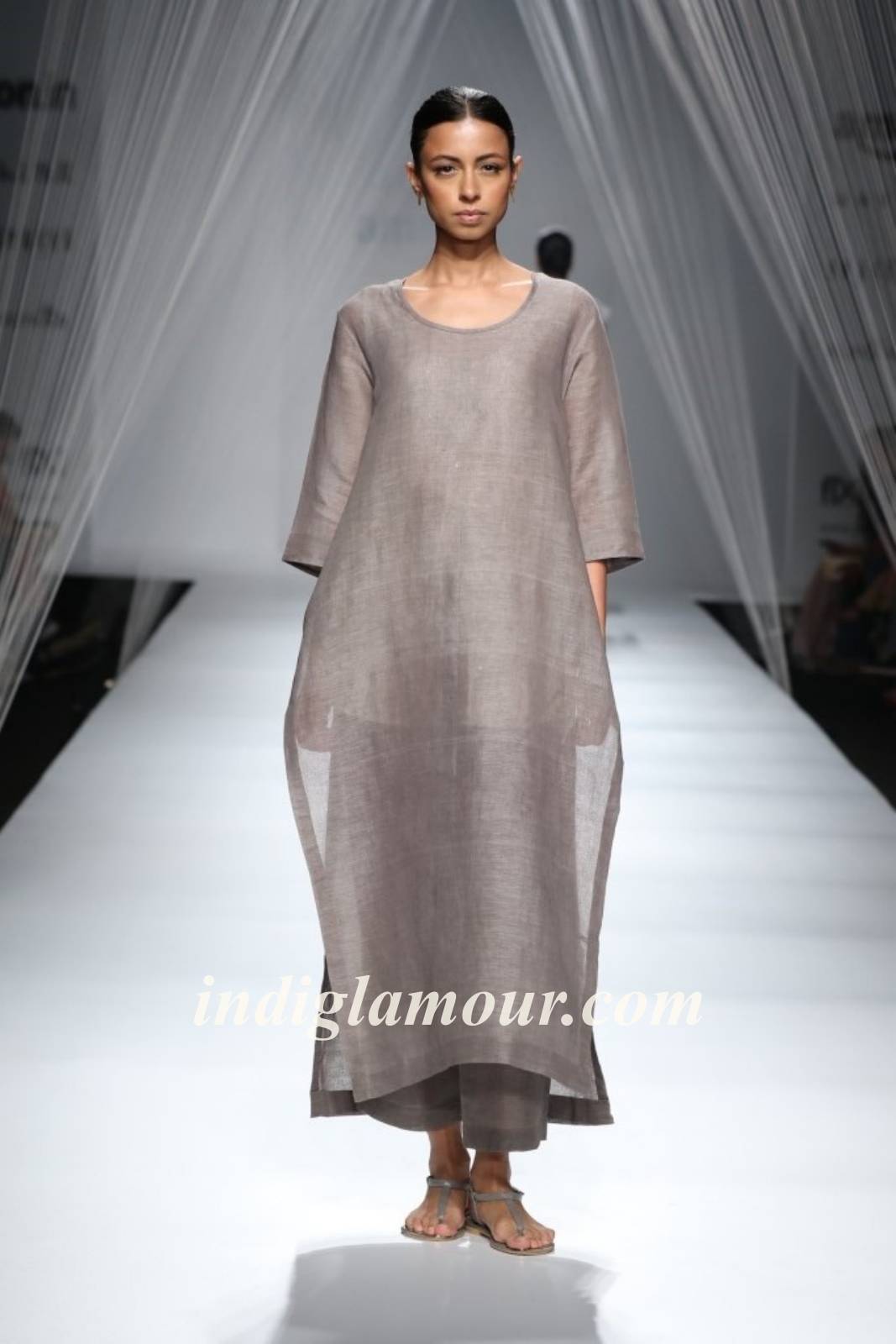 Anavila Misra Show at Amazon India Fashion Week Spring Summer 16 Event hd photo