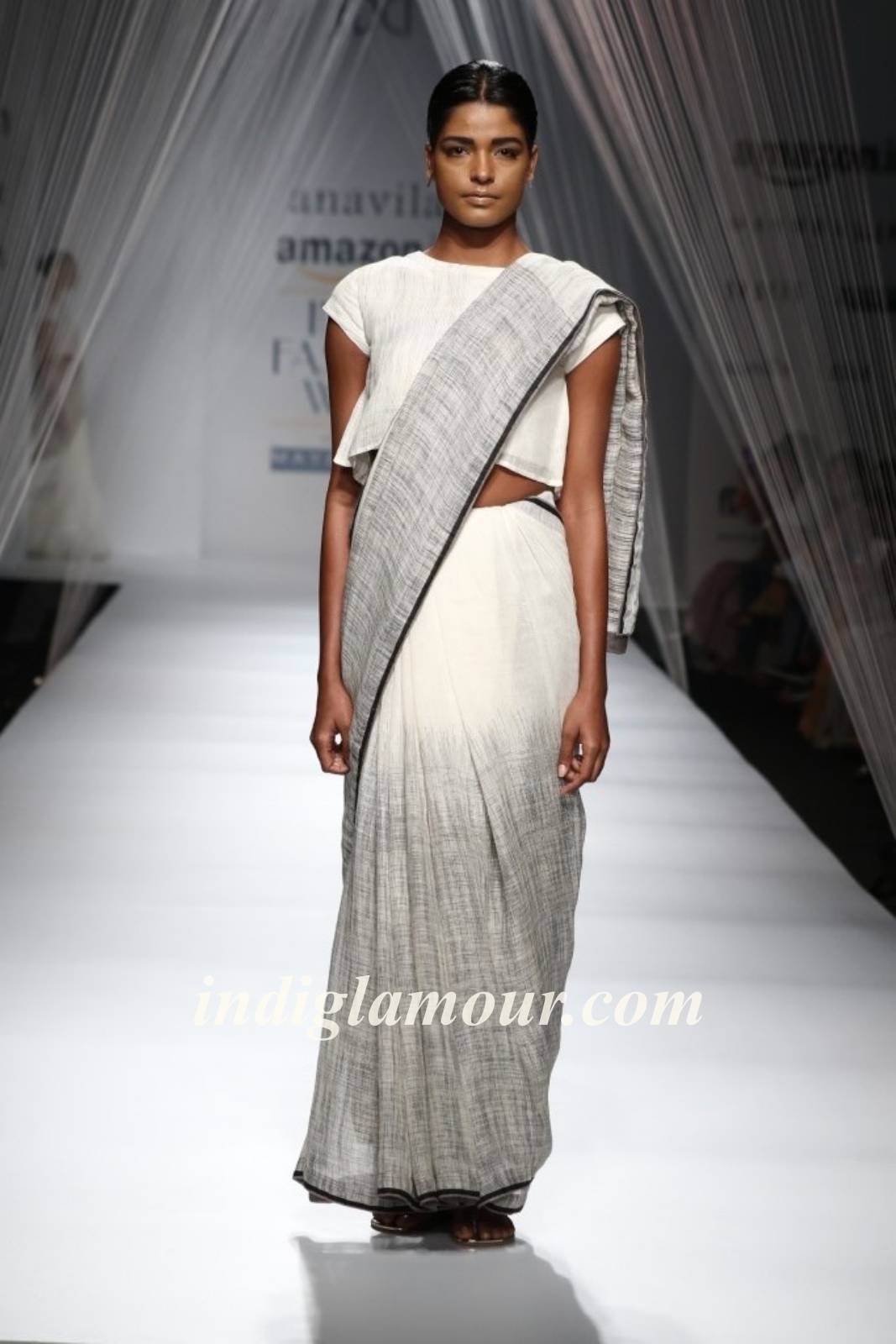 Anavila Misra Show at Amazon India Fashion Week Spring Summer 16 Event hd photo