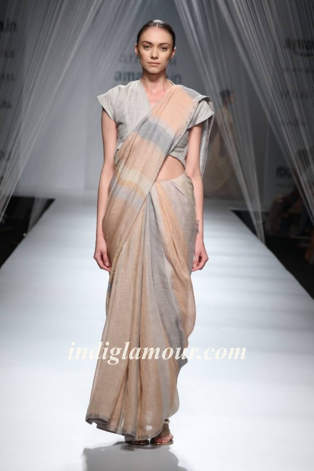 Anavila Misra Show at Amazon India Fashion Week Spring Summer 16 Event hd photo