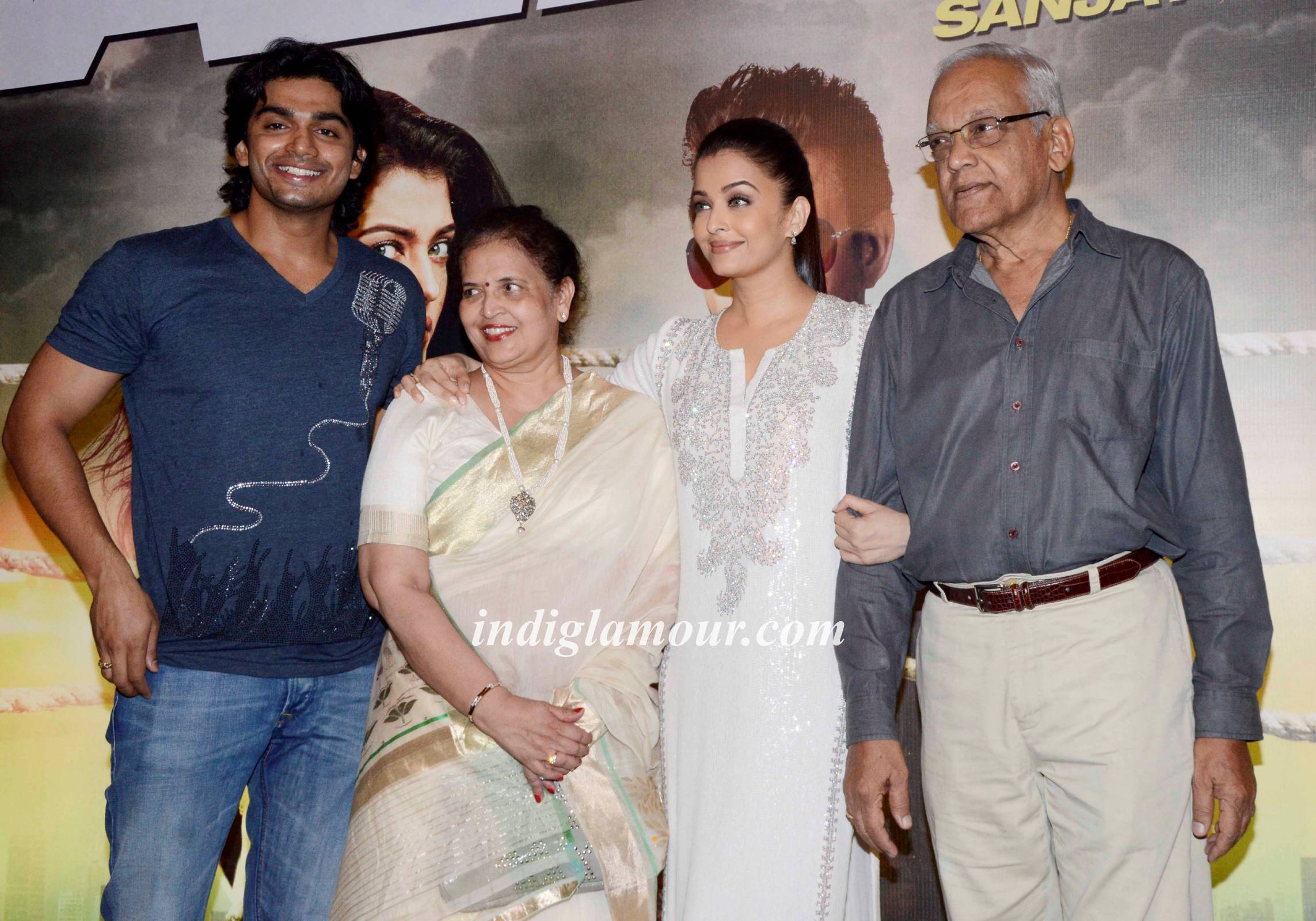 Jazbaa Special Screening Event Event hd photo