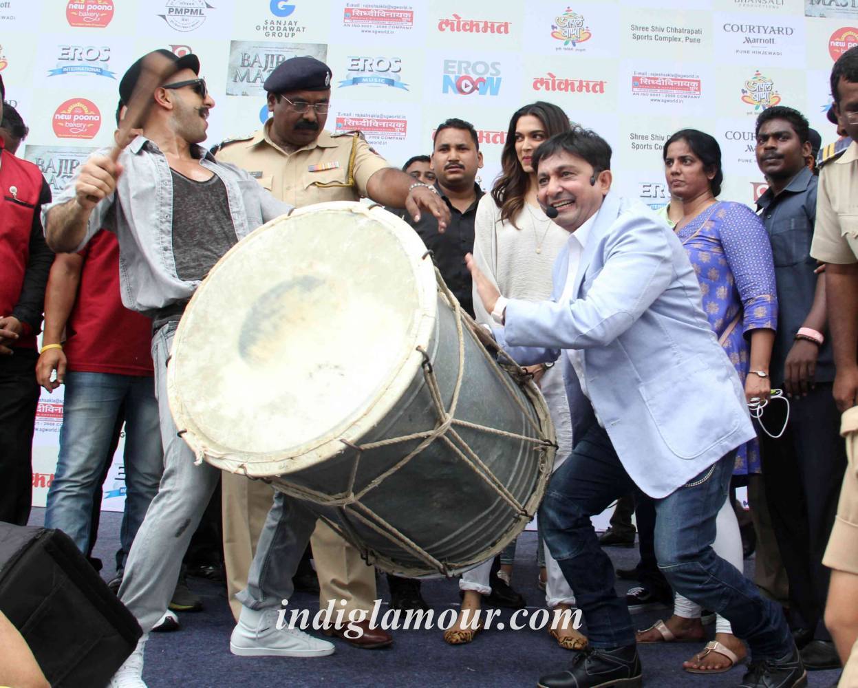 Song Launch of Gajanana from Film Bajirao Mastani Event hd photo