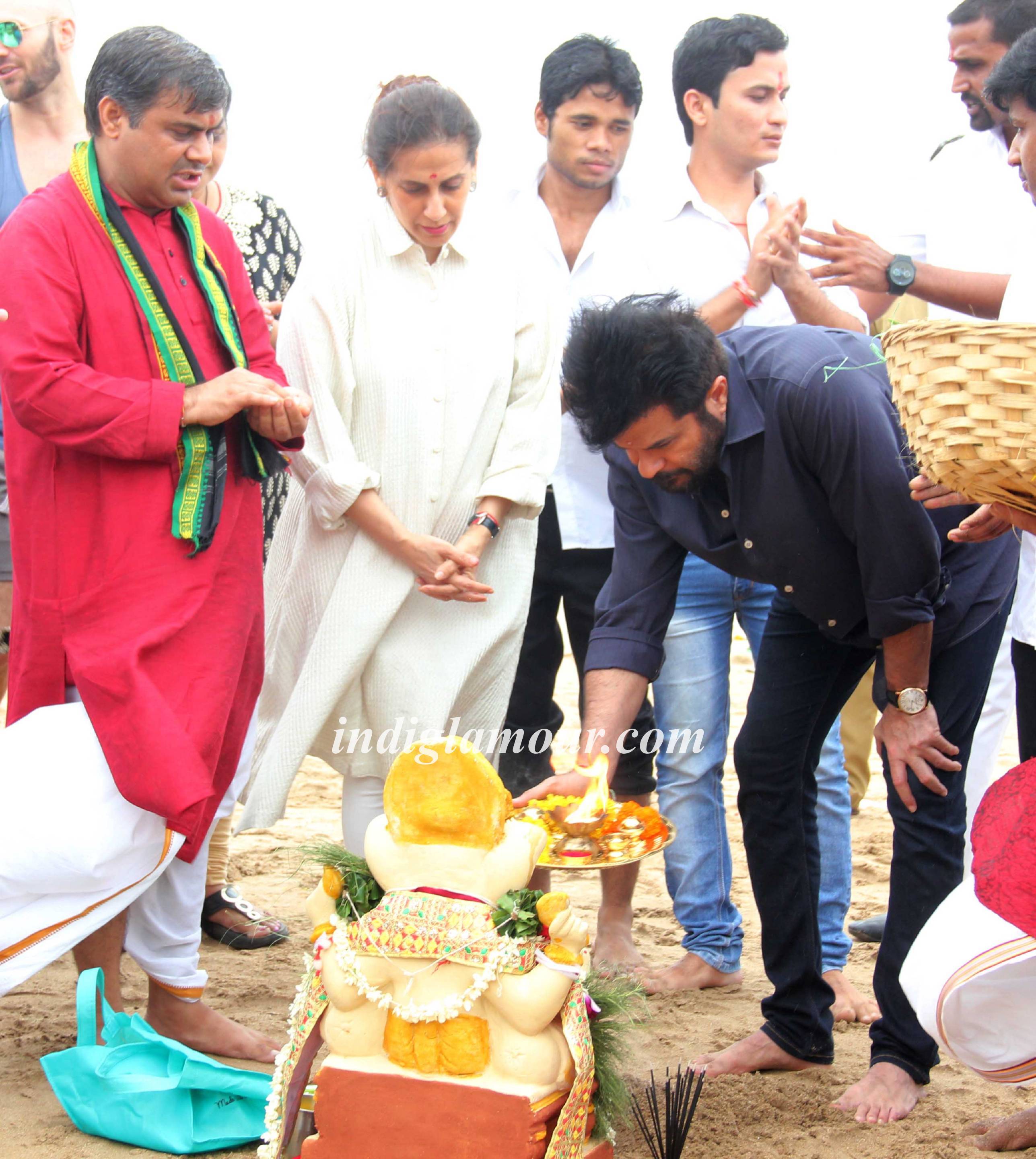 Anil Kapoor Celebrates Ganpati Visarjan Event hd photo