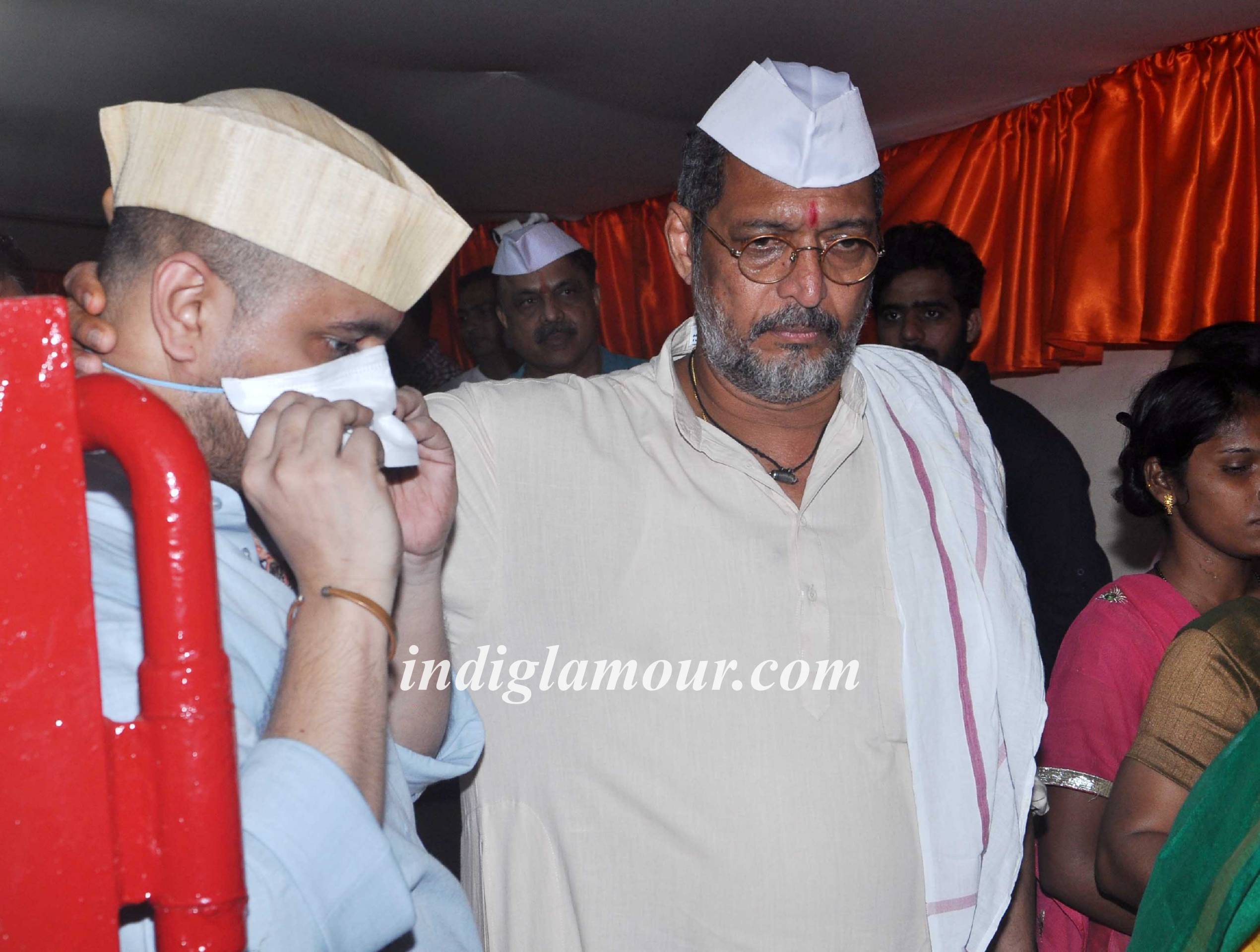 Nana Patekar Celebrates Ganesh Festival Event hd photo