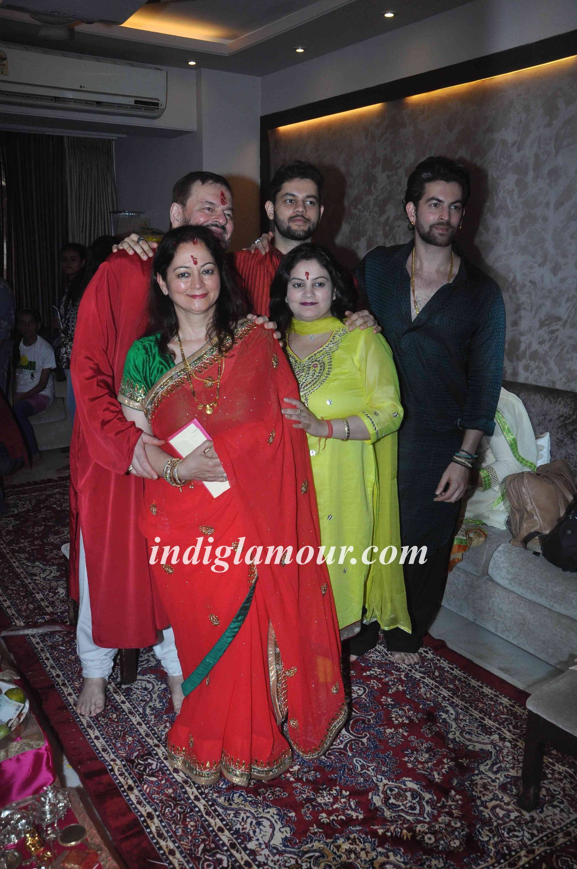 Neil Nitin Mukesh Celebrates Ganesh Festival Event hd photo