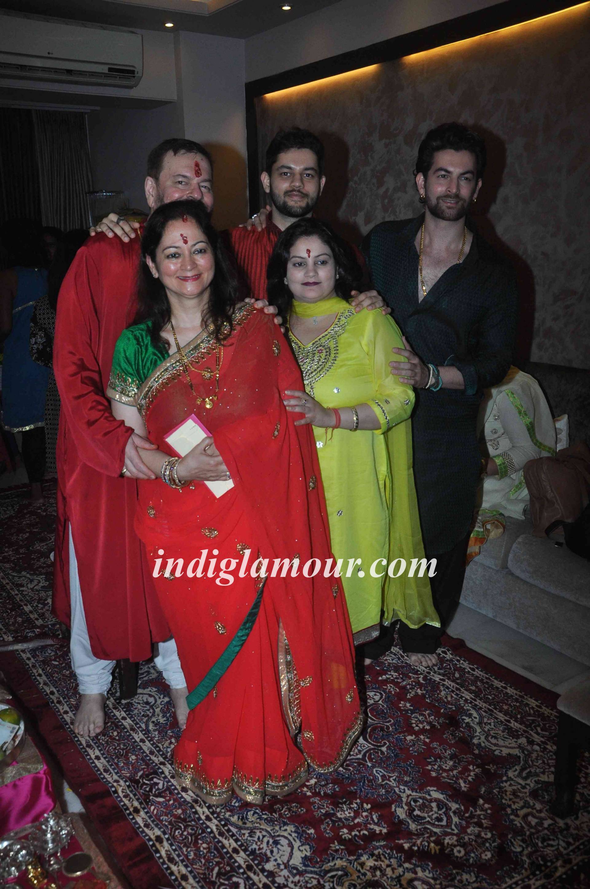 Neil Nitin Mukesh Celebrates Ganesh Festival Event hd photo