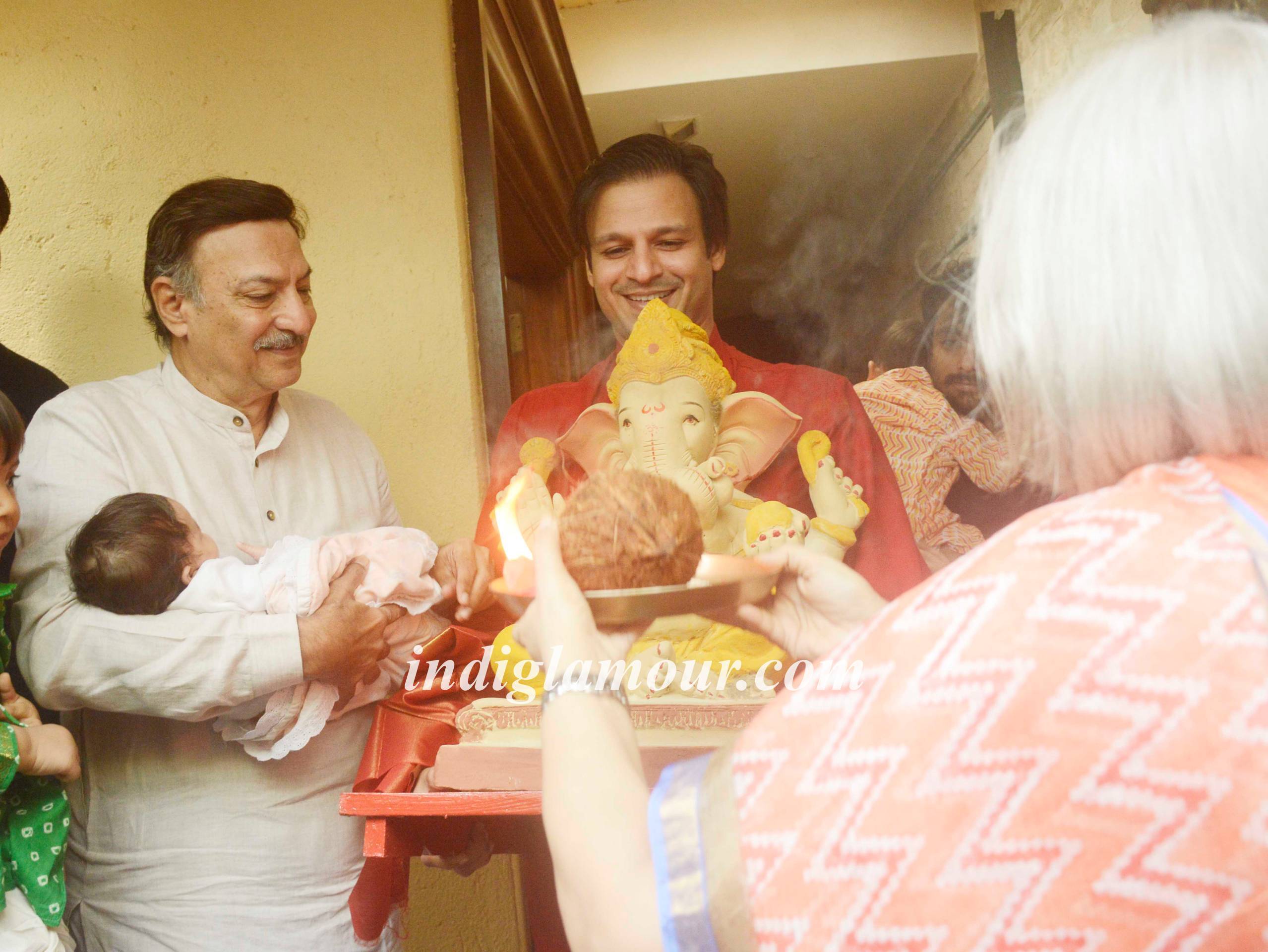 Vivek Oberoi Celebrates Ganesh Festival Event hd photo