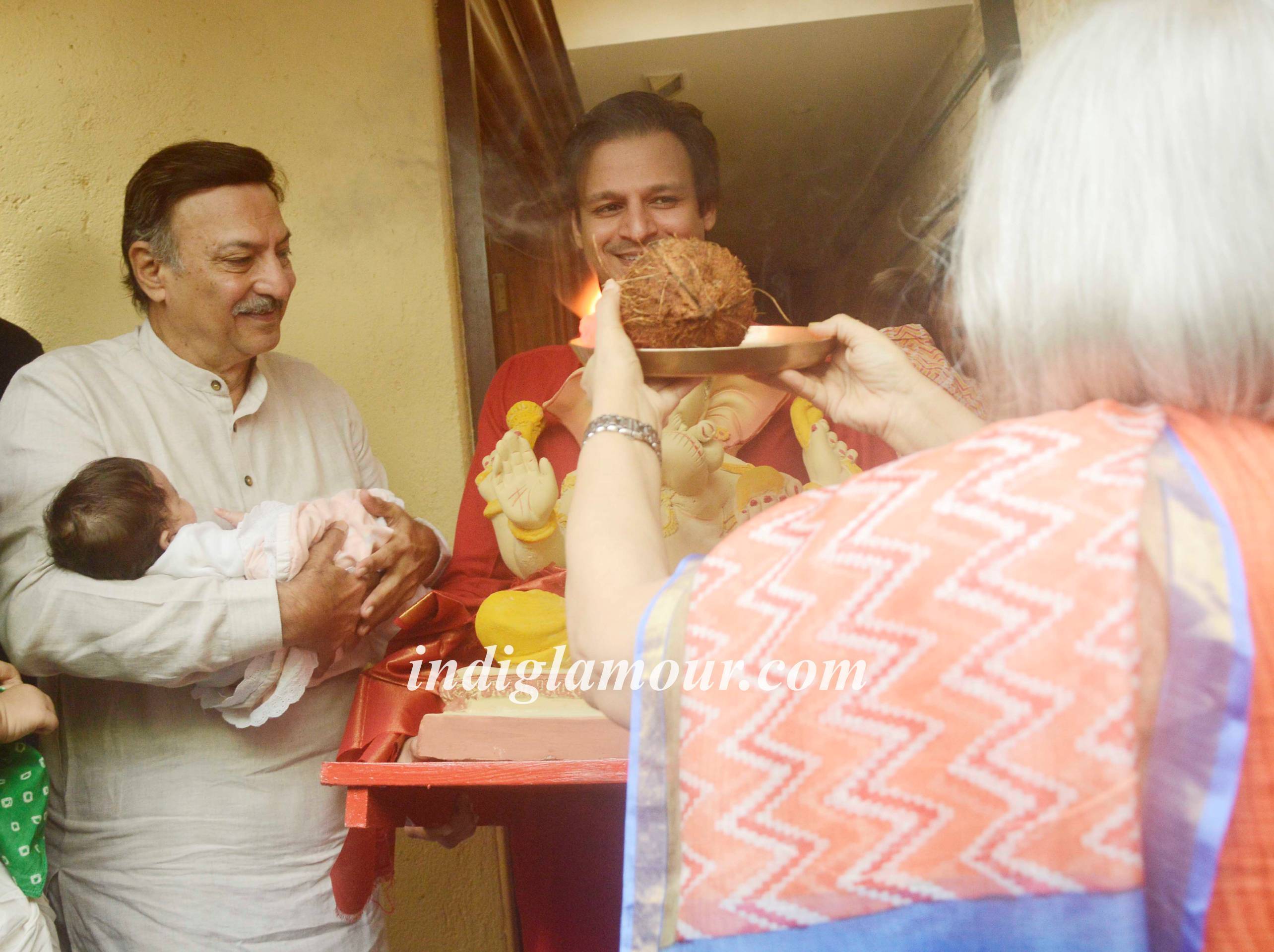 Vivek Oberoi Celebrates Ganesh Festival Event hd photo