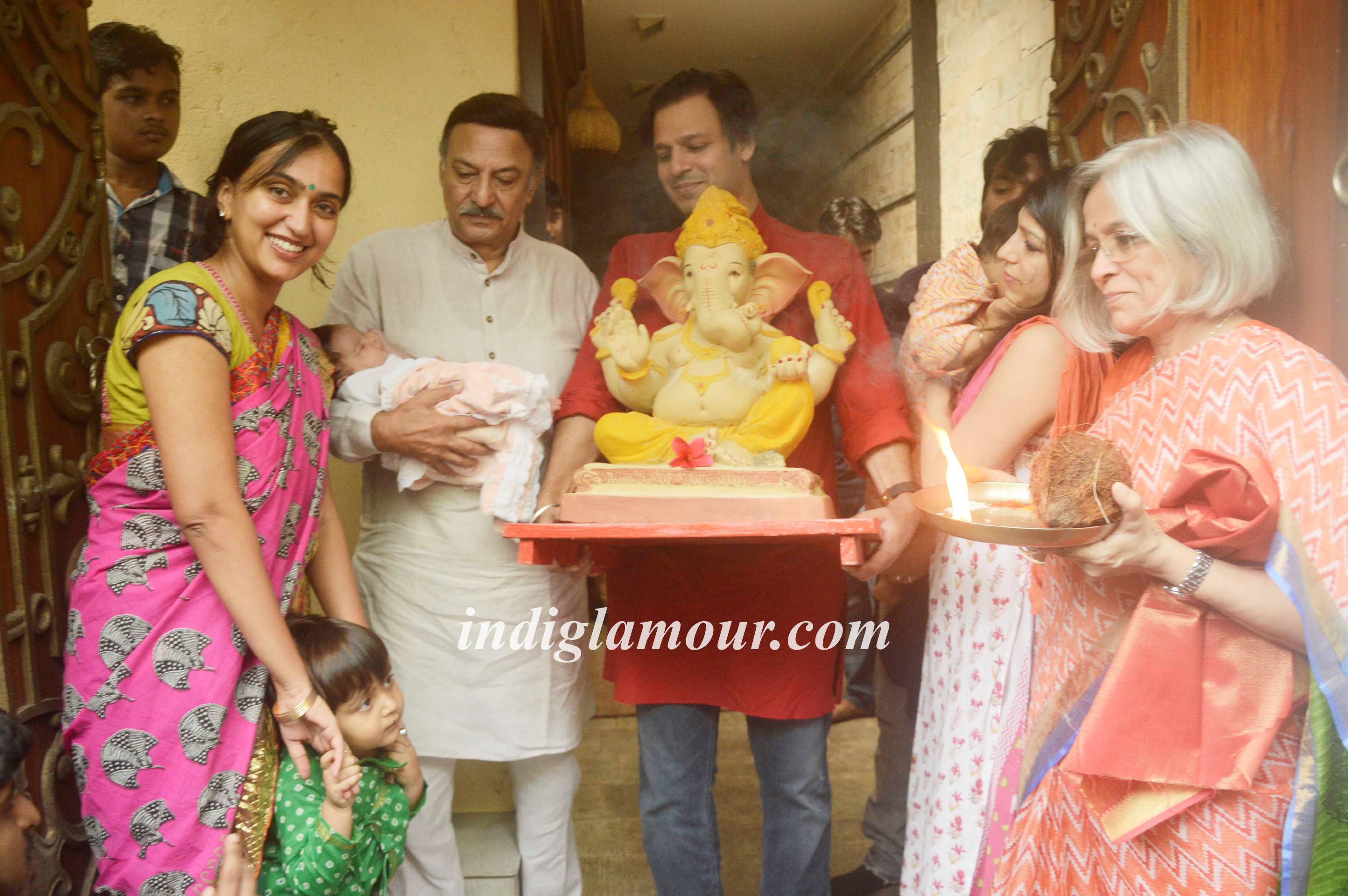 Vivek Oberoi Celebrates Ganesh Festival Event hd photo