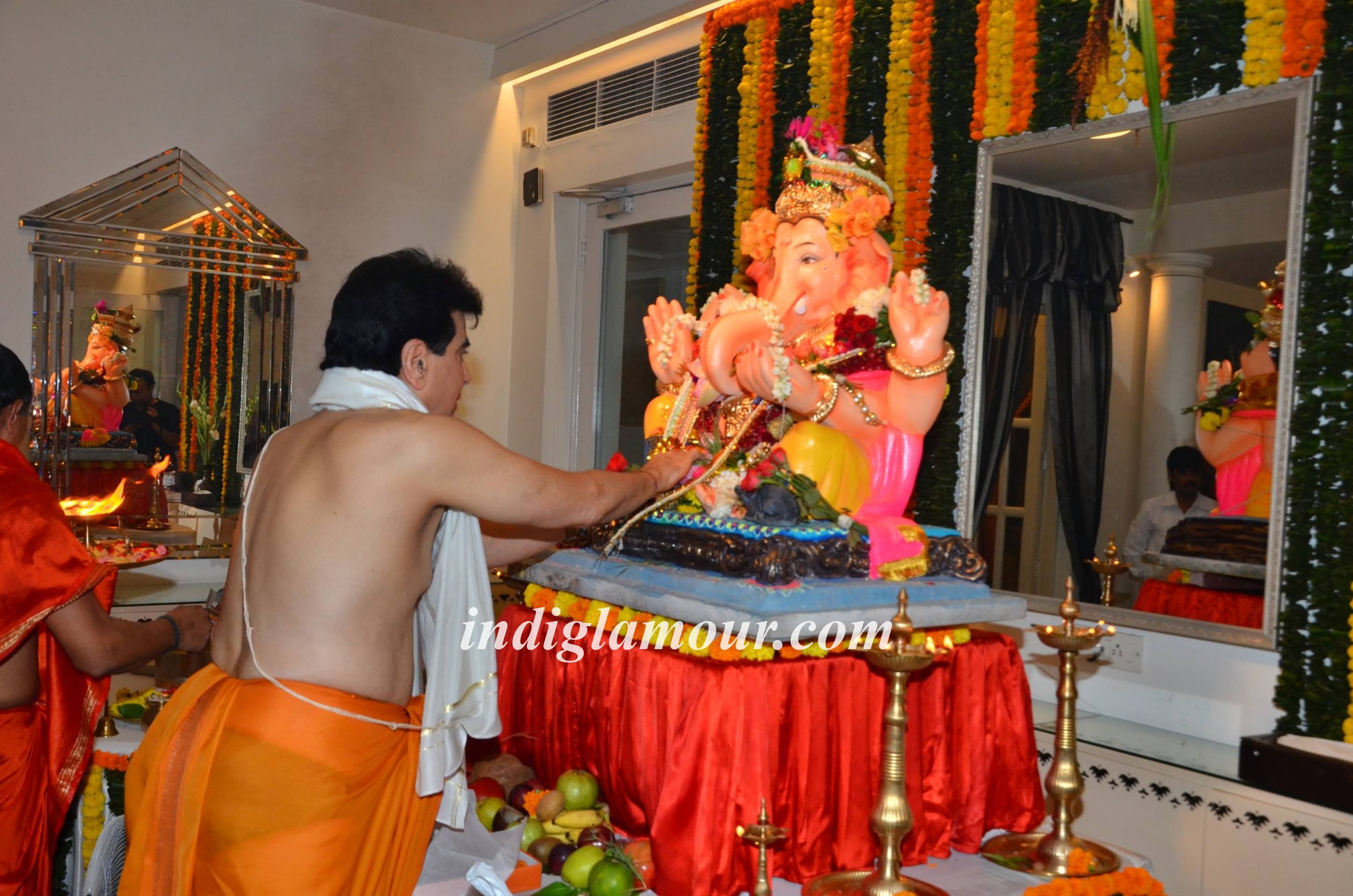 Ganpati Celebrations at Jeetendra House Event hd photo