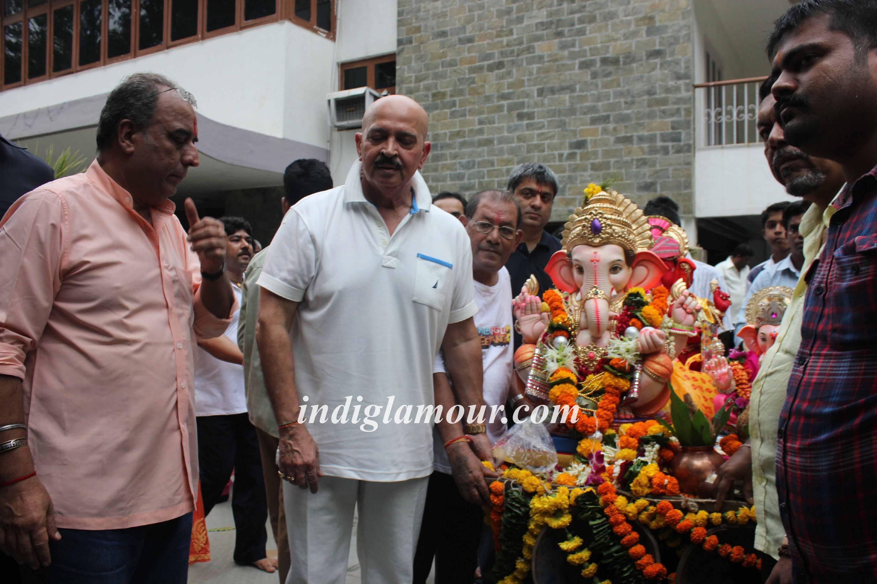 Rakesh Roshan Celebrates Ganpati Visarjan Event hd photo