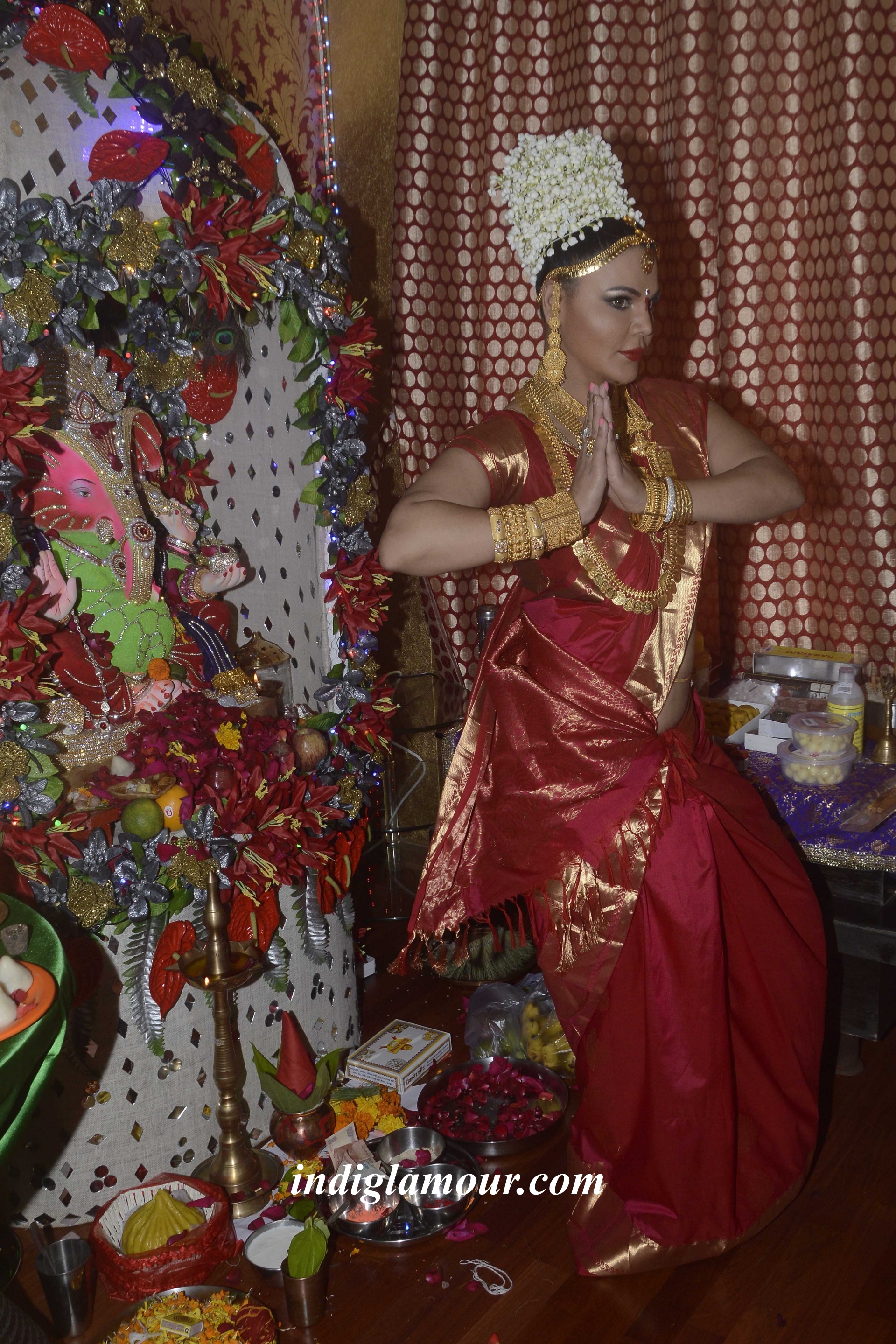 Rakhi Sawant Celebrates Ganesh Festival Event hd photo