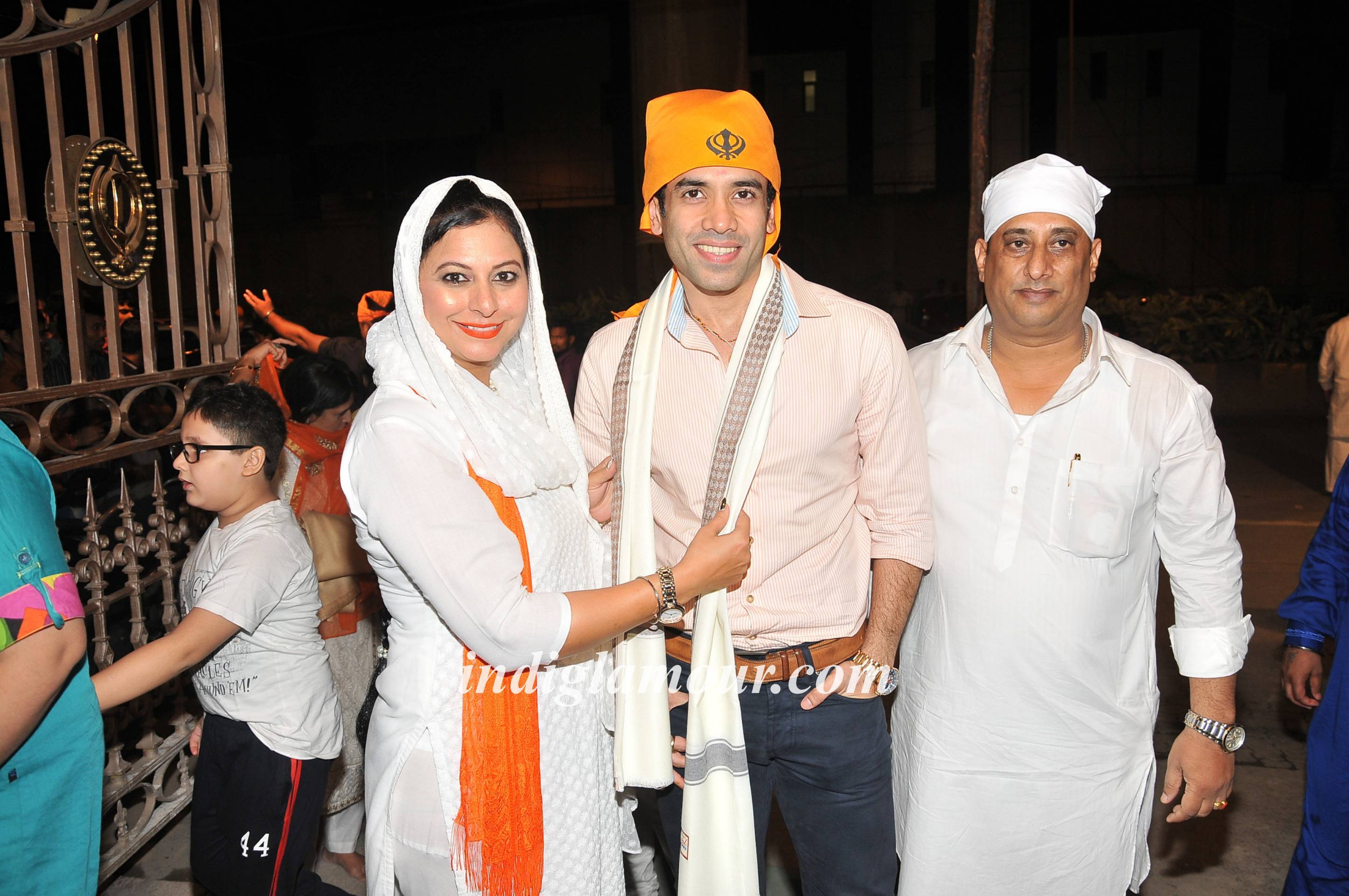 Prayers for the Success of the Film Singh Is Bling with the Team of the Film Event hd photo