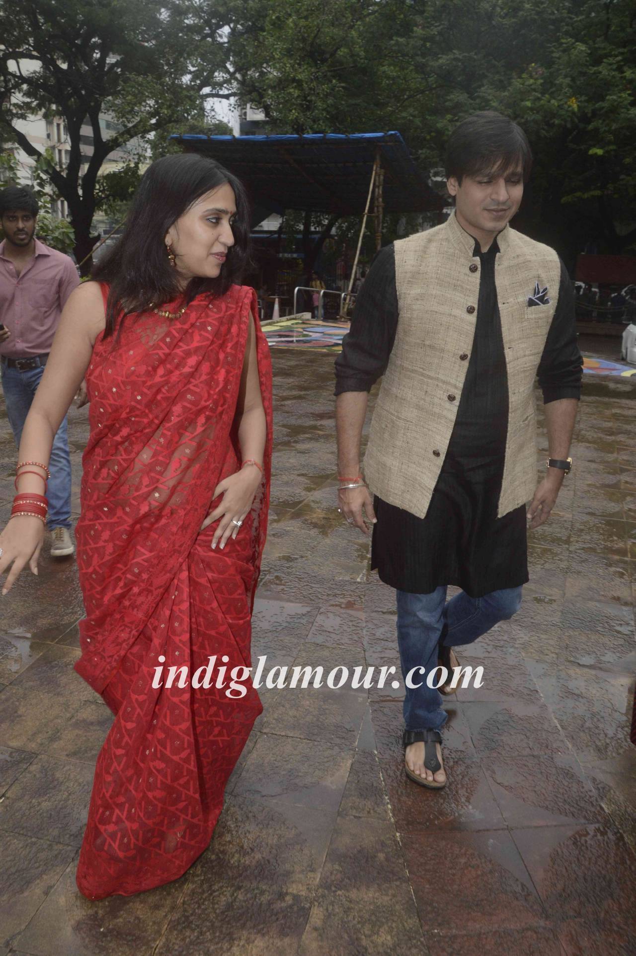 Vivek Oberoi Visits Siddhivinayak Temple Event hd photo