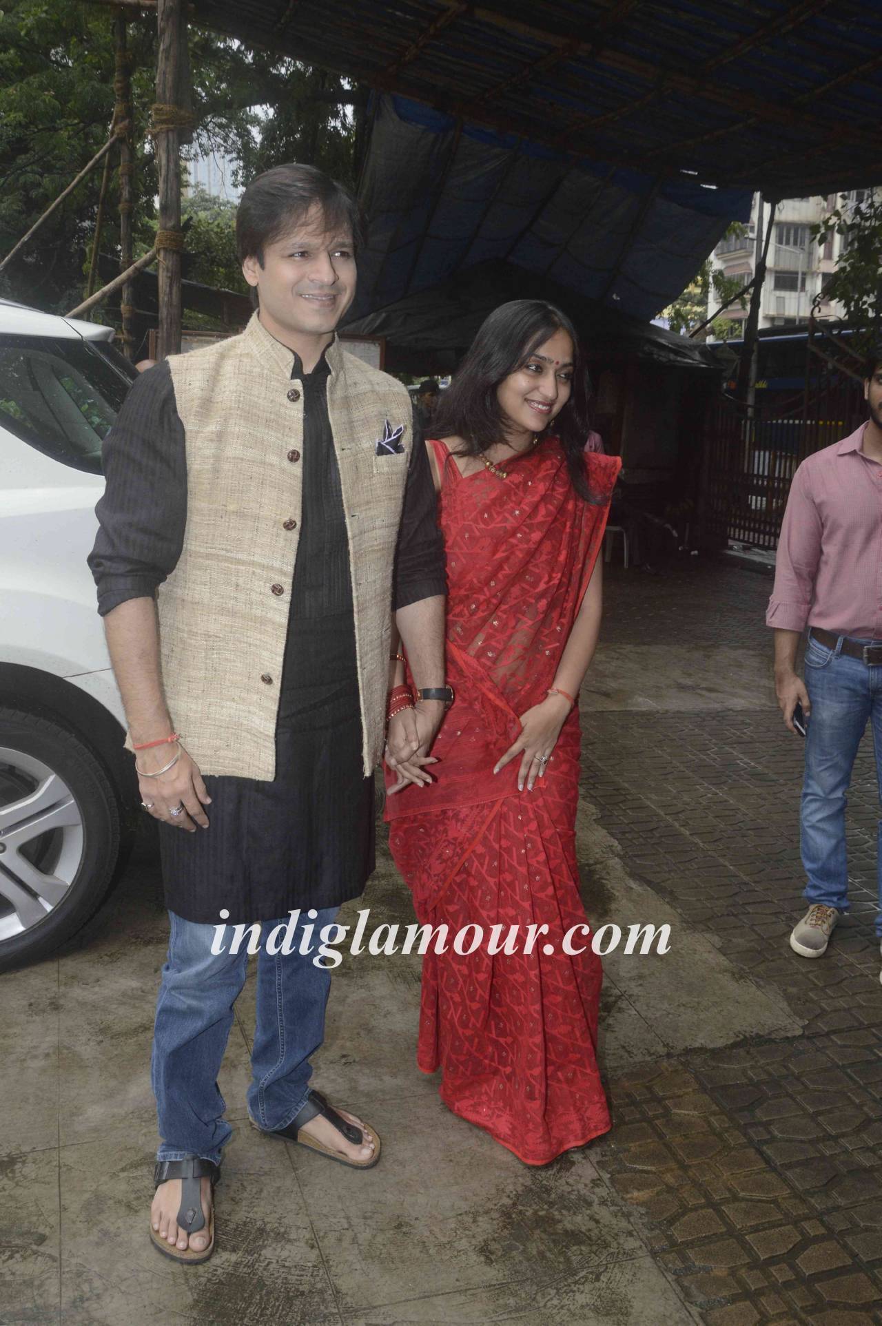 Vivek Oberoi Visits Siddhivinayak Temple Event hd photo
