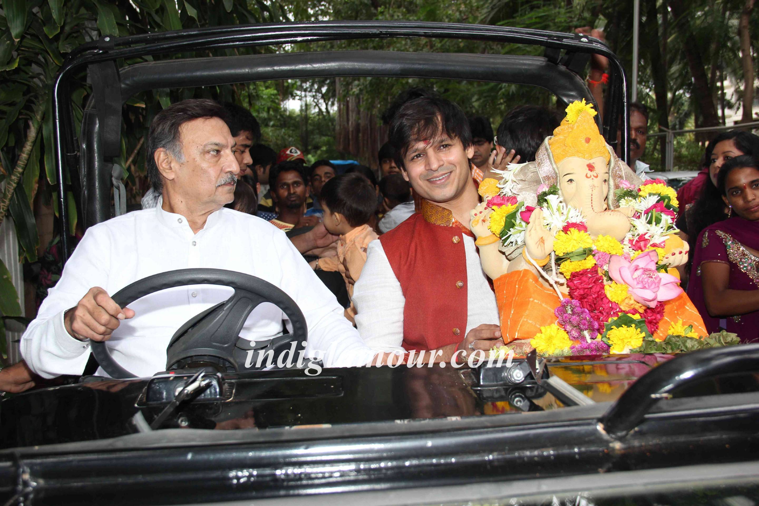 Vivek Oberoi Celebrates Ganpati Visarjan Event hd photo