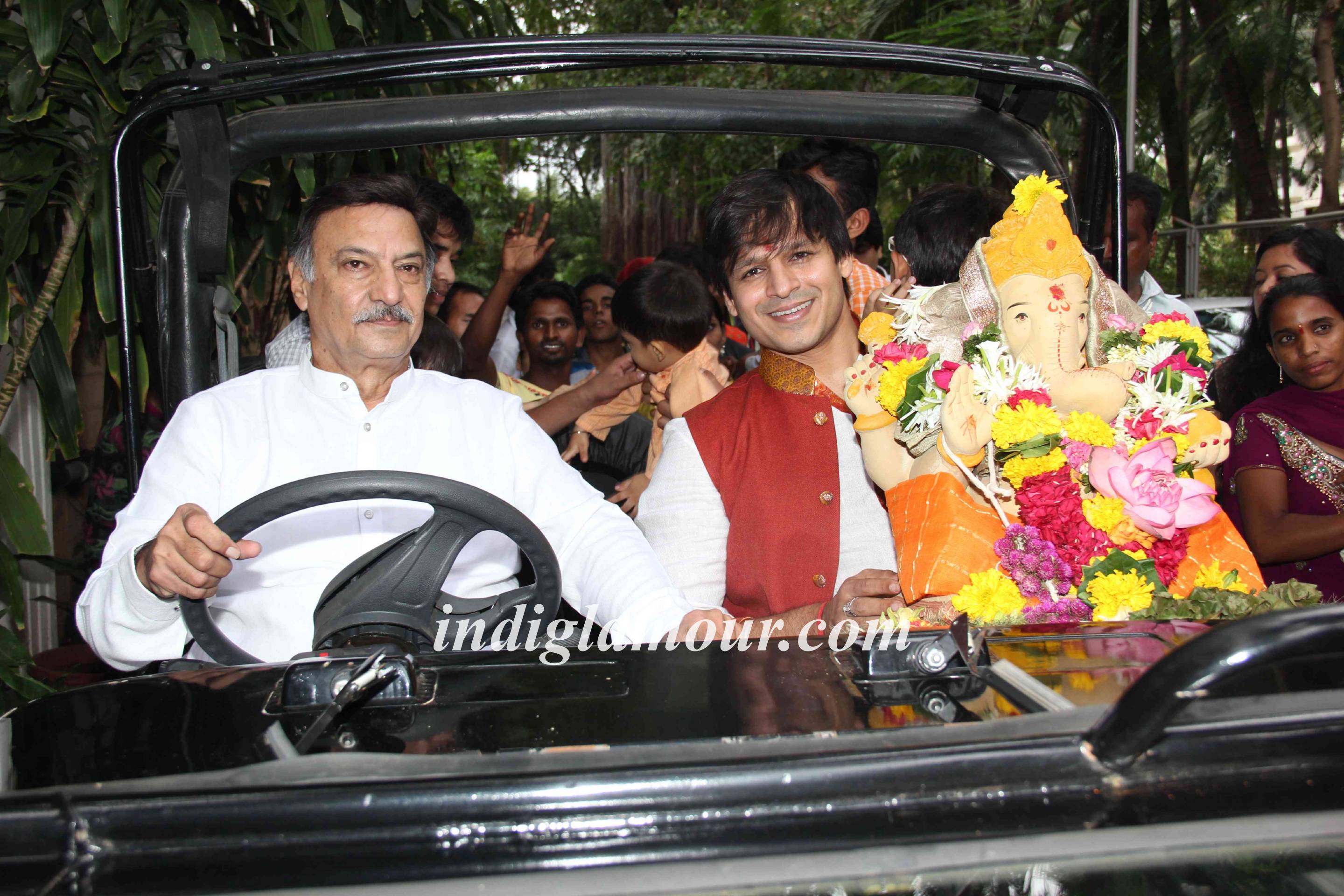 Vivek Oberoi Celebrates Ganpati Visarjan Event hd photo