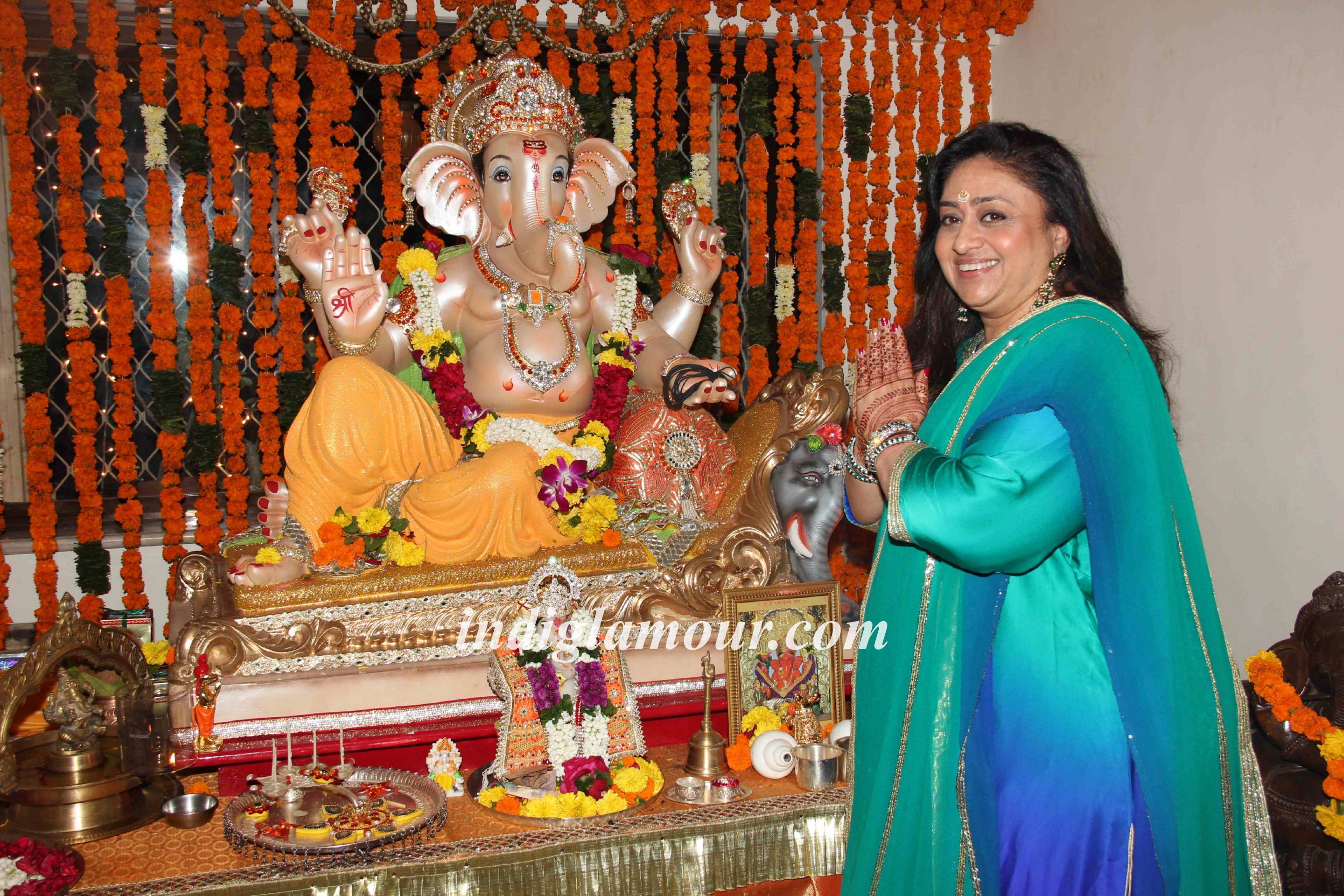Ganesh Chaturthi Celebrations and Maha Aarti at JP Dutta House Event hd photo