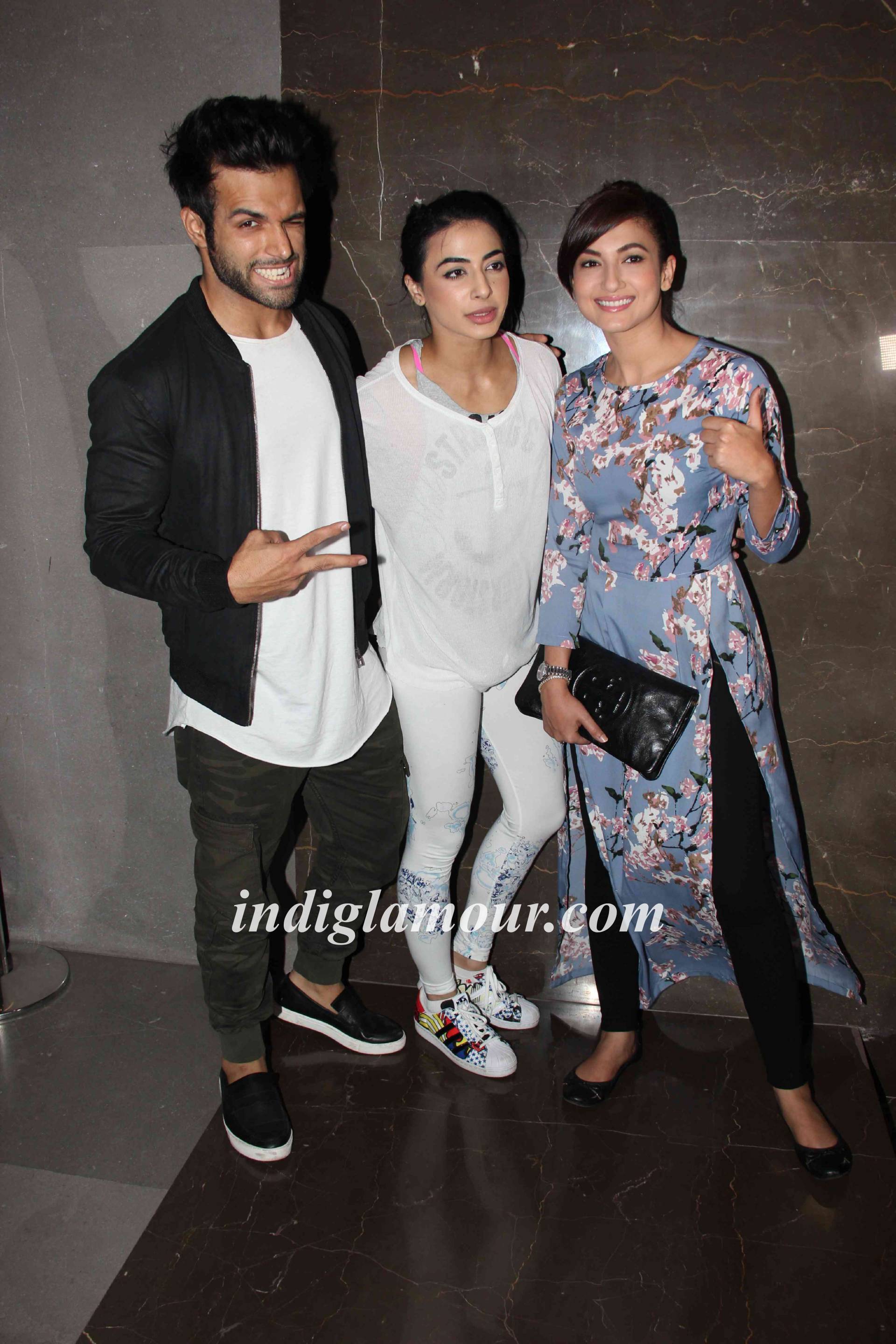 Screening of Movie The Intern a fun Cinemas Andheri Event hd photo