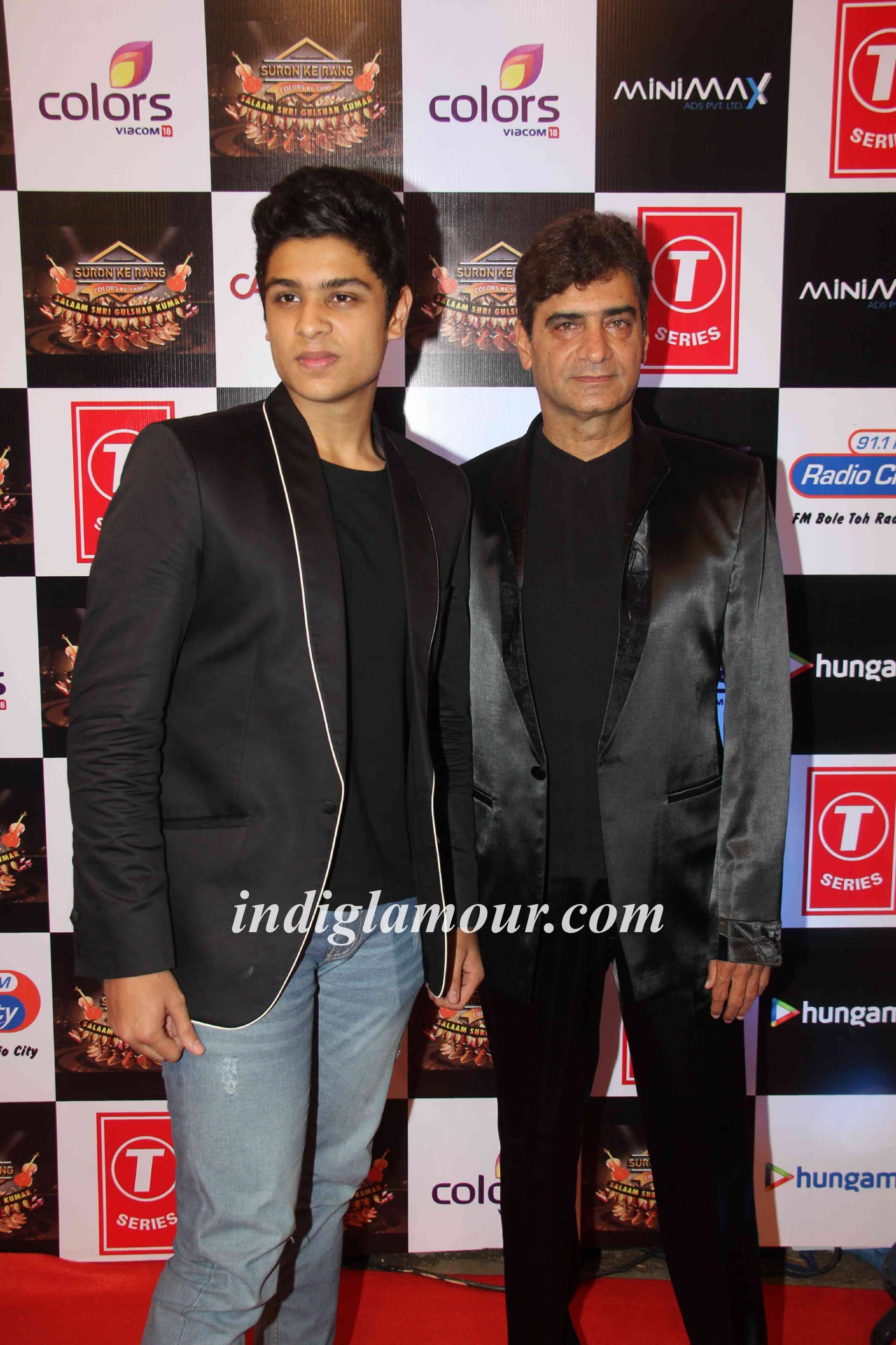 Suron Ke Rang Salaam Shri Gulshan Kumar Red Carpet Event Event hd photo
