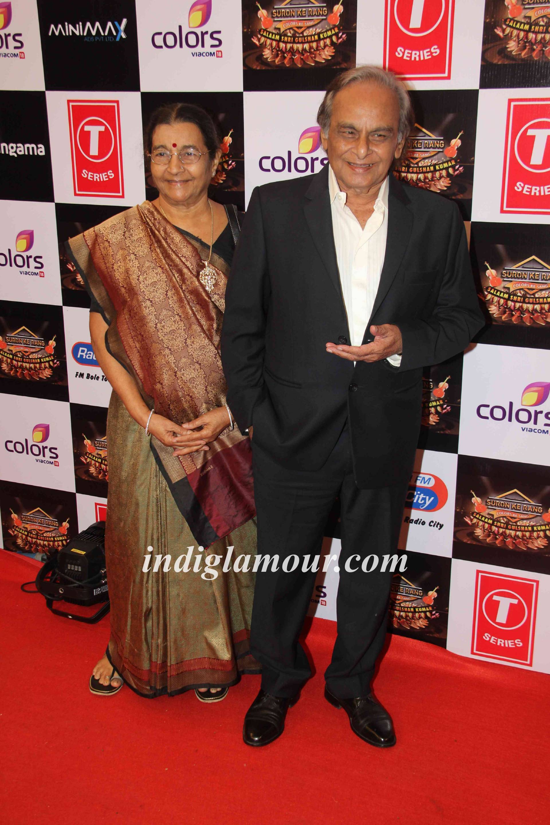 Suron Ke Rang Salaam Shri Gulshan Kumar Red Carpet Event Event hd photo