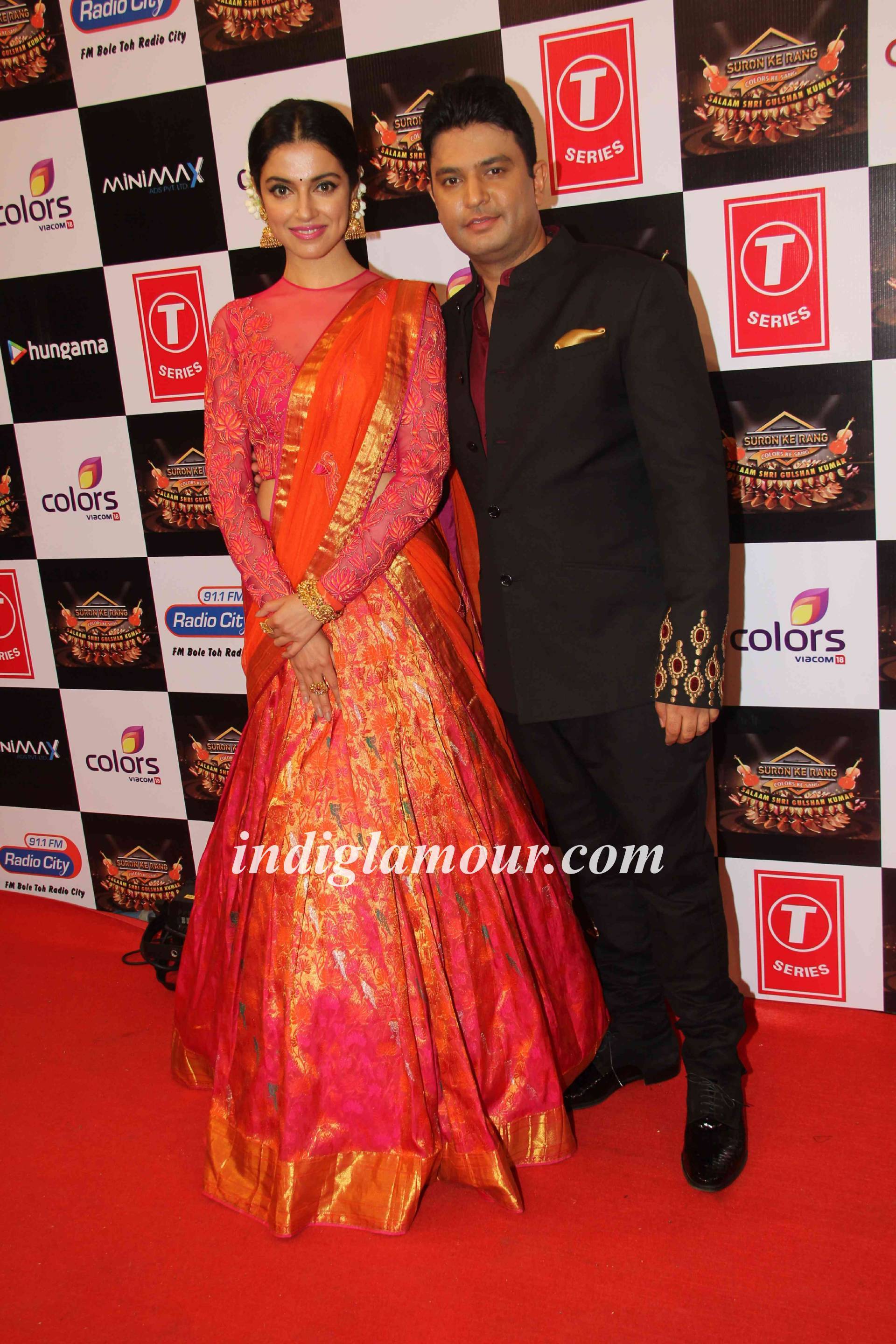 Suron Ke Rang Salaam Shri Gulshan Kumar Red Carpet Event Event hd photo