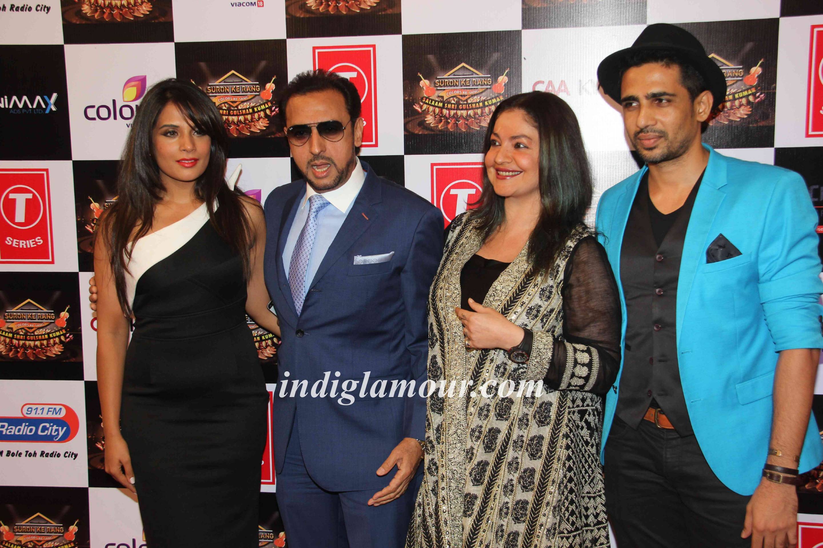 Suron Ke Rang Salaam Shri Gulshan Kumar Red Carpet Event Event hd photo