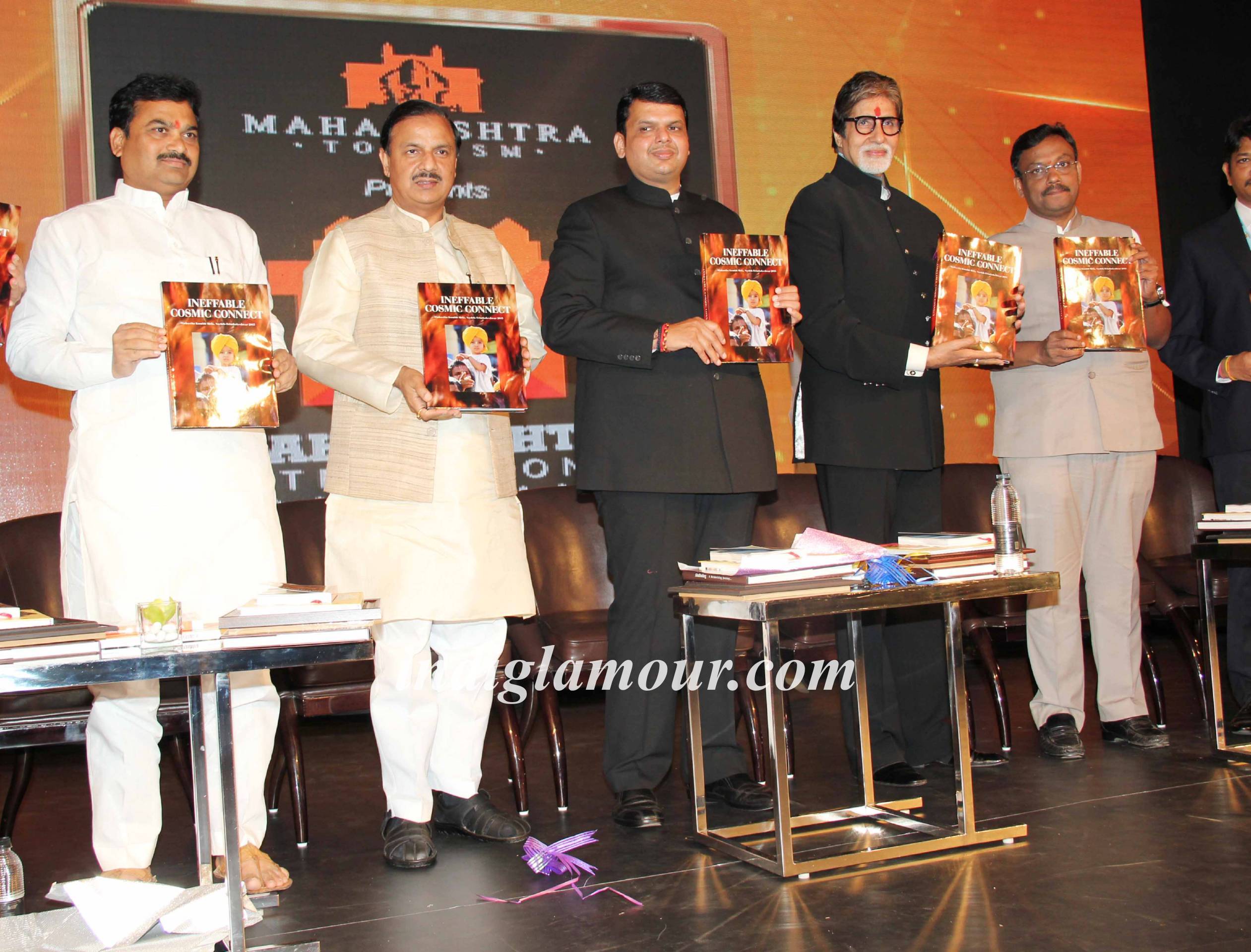 Amitabh Bachchan Lends Support to Maharashtra Tourism Event hd photo