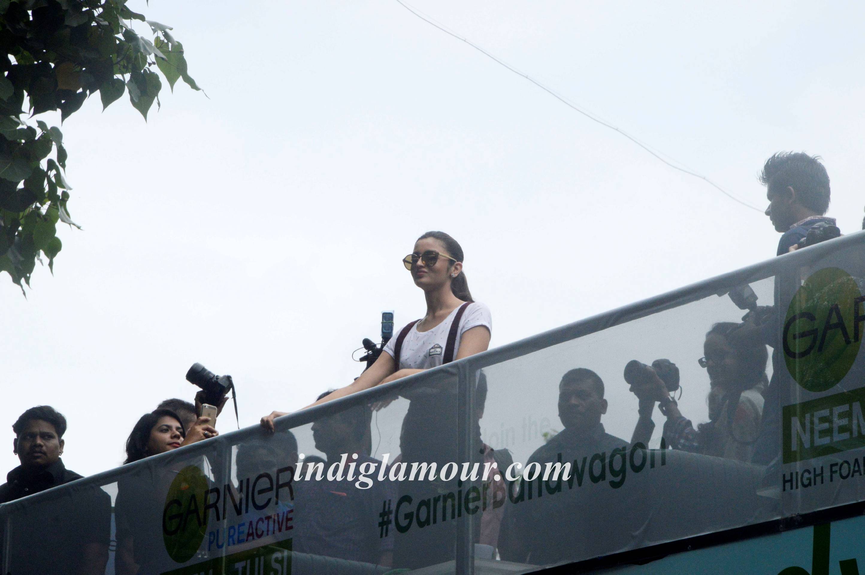Alia Bhatt Celebrates Success of Garnier PureActive NeemTulsi Face Wash Event hd photo