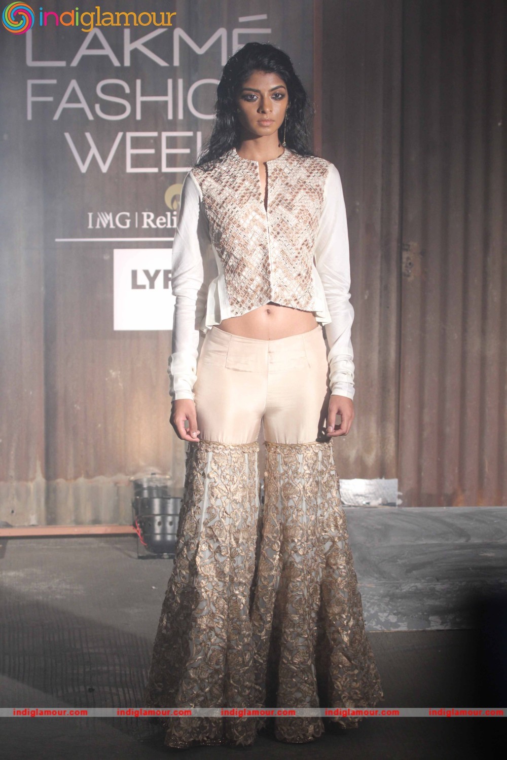 LFW Day 1 Show Design By Anand Kabra Event hd photo