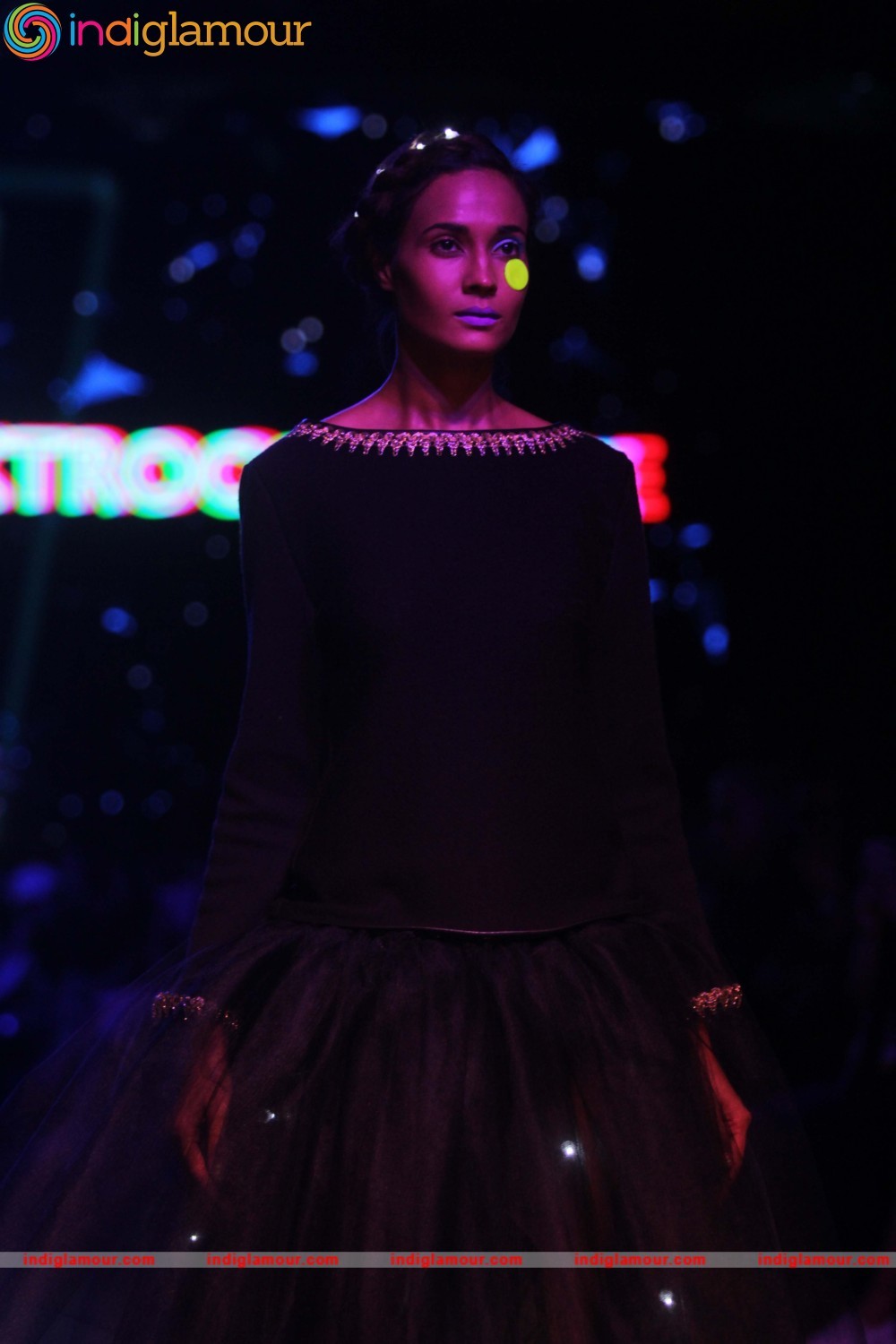 LFW Day 1 Show Design By Elektrocouture And Friends Event hd photo