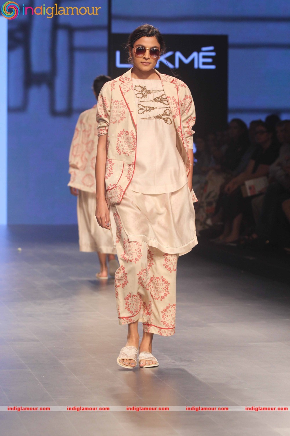 LFW Day 1 Show Design By Quirkbox Event hd photo