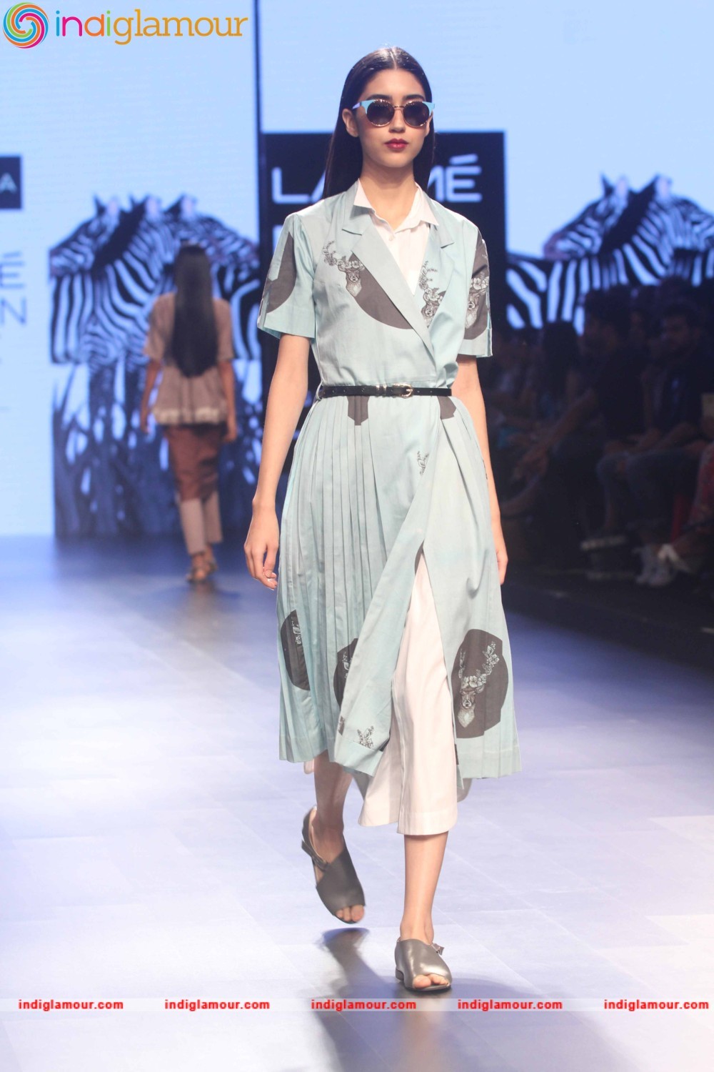 LFW Day 1 Show Design By Sneha Arora Event hd photo