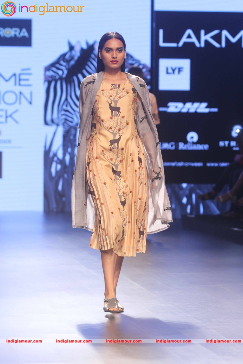 LFW Day 1 Show Design By Sneha Arora Event hd photo