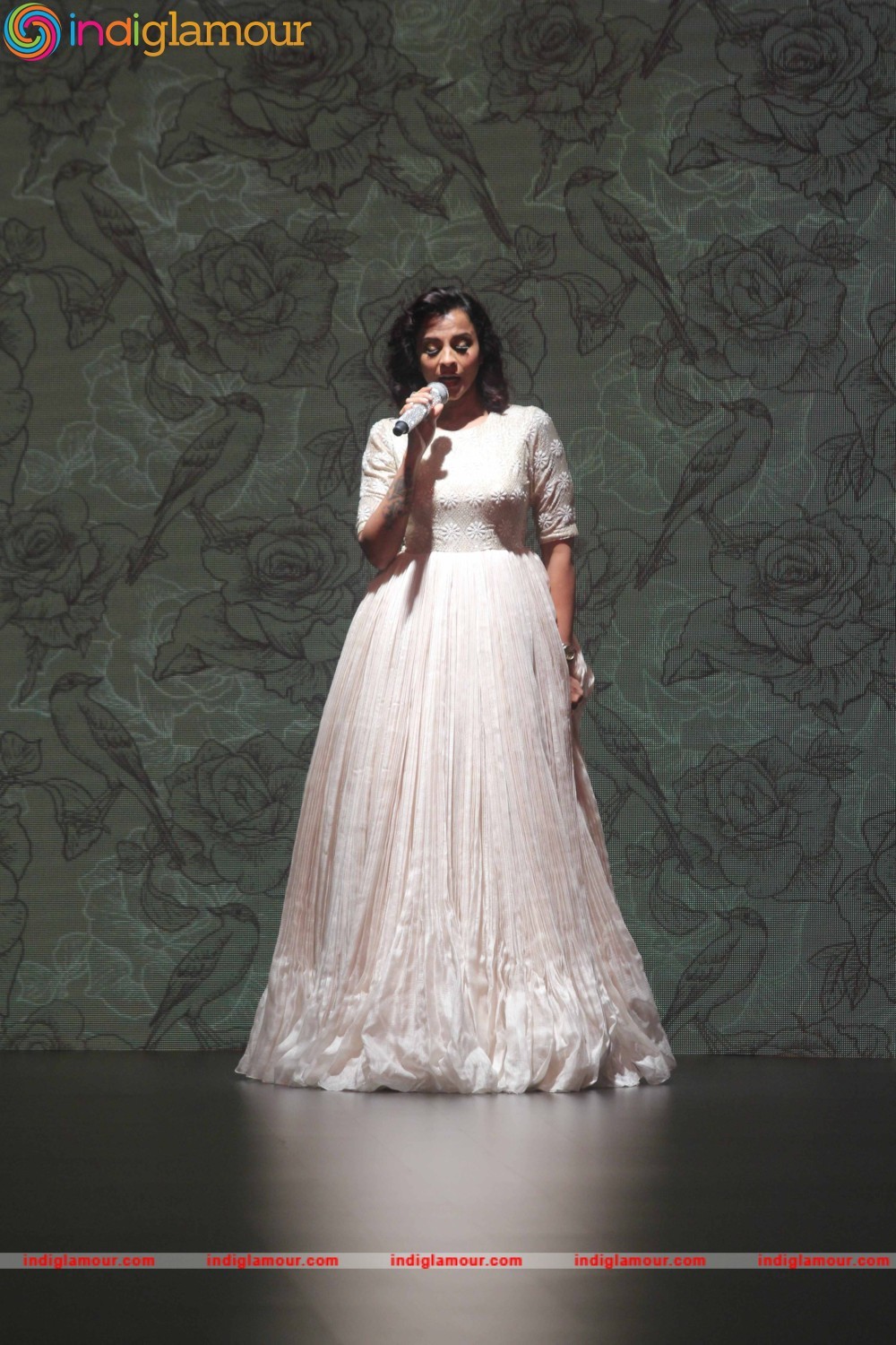 LFW Day 2 Show Design By Gaurang Event hd photo