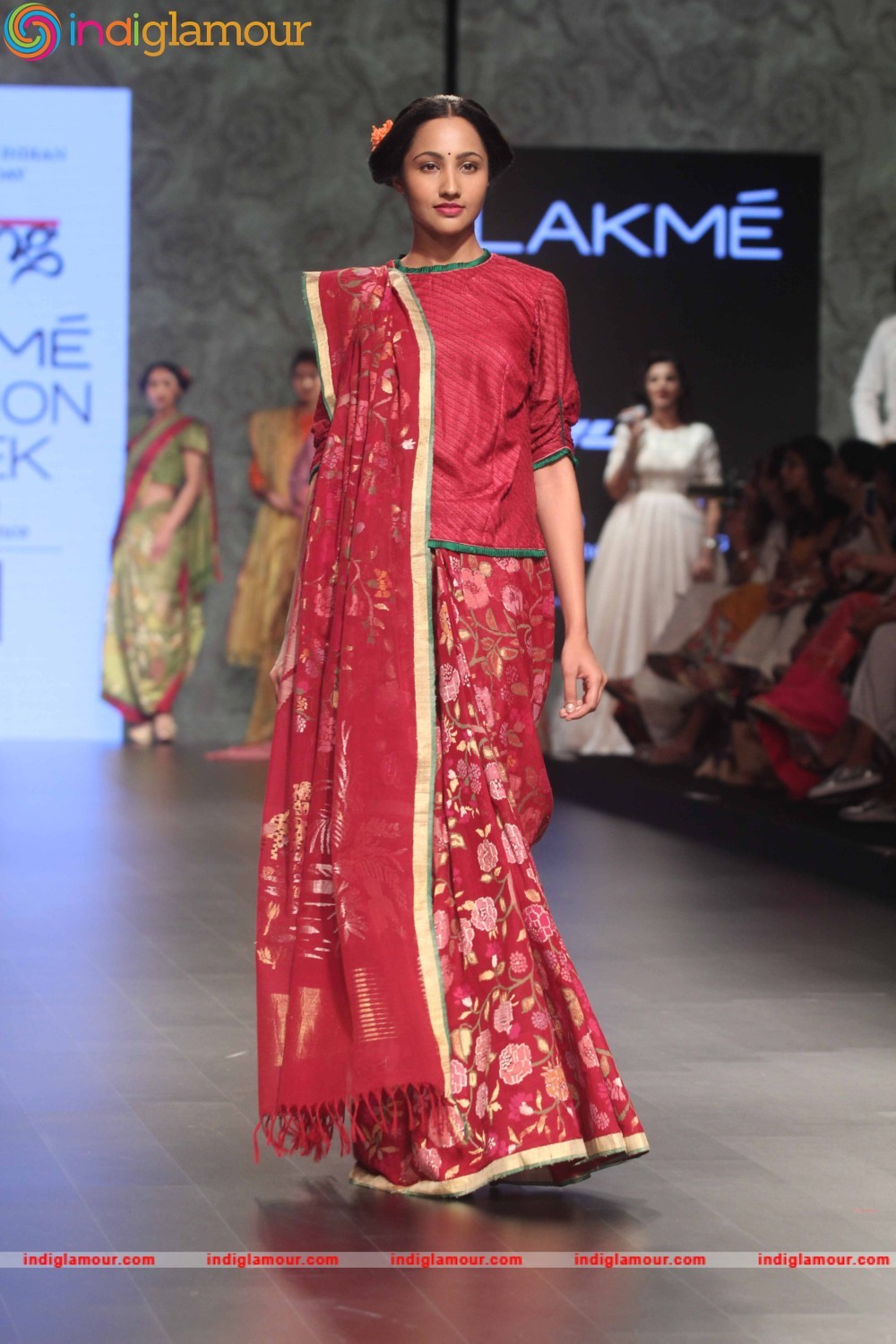 LFW Day 2 Show Design By Gaurang Event hd photo