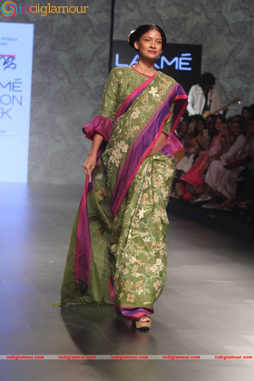 LFW Day 2 Show Design By Gaurang Event hd photo
