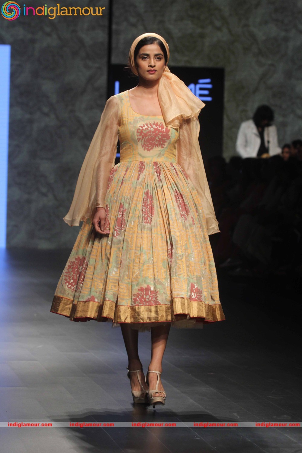 LFW Day 2 Show Design By Gaurang Event hd photo