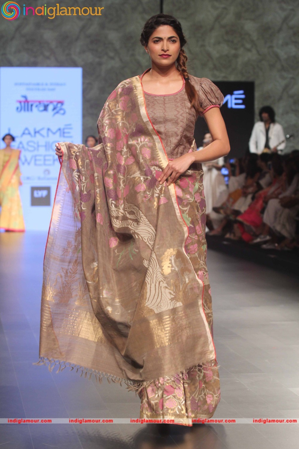 LFW Day 2 Show Design By Gaurang Event hd photo