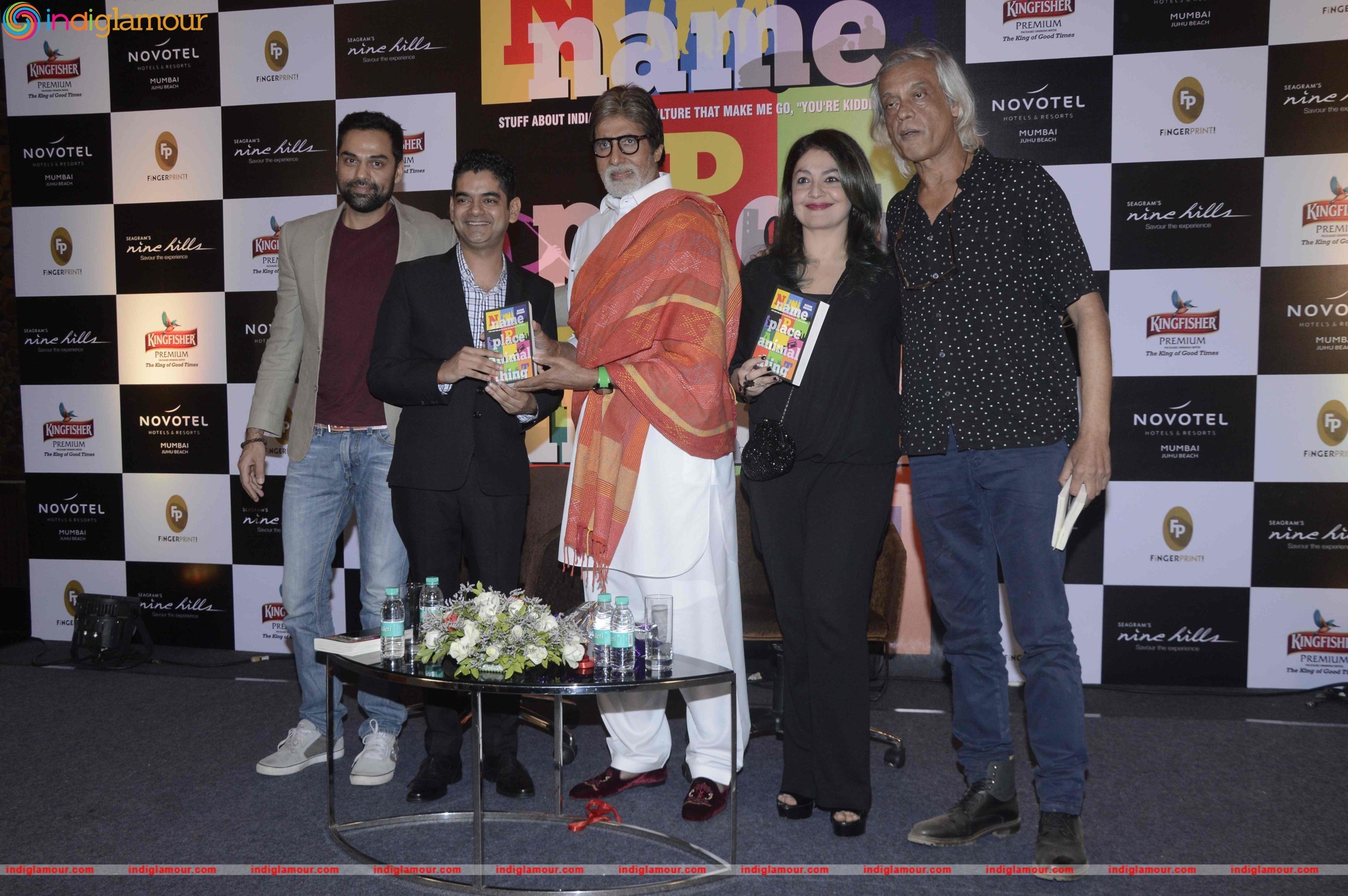 Amitabh Bachan Launch a Book of Mayank Shekhar Event hd photo