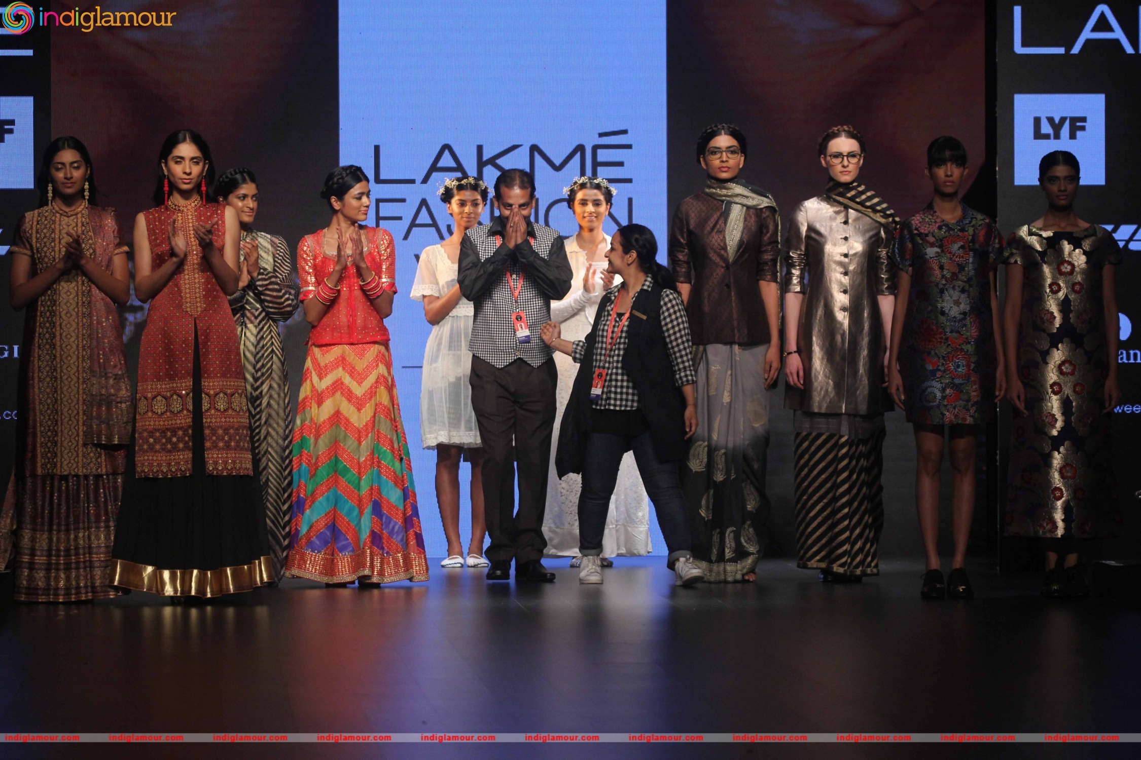 LFW Day 1 Show Walking Hand in Hand By Rajesh Pratap Singh Event hd photo