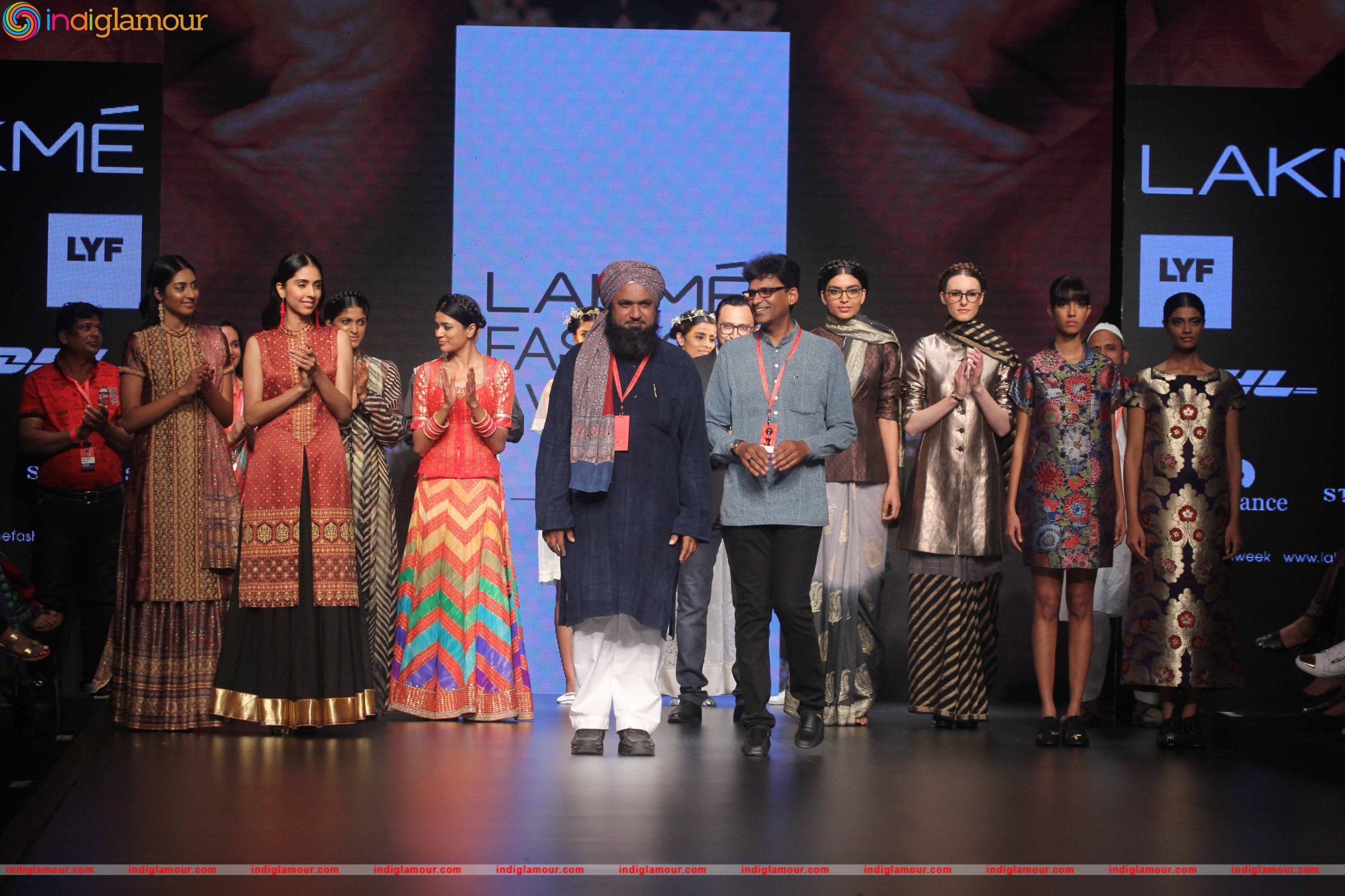LFW Day 1 Show Walking Hand in Hand By Rajesh Pratap Singh Event hd photo