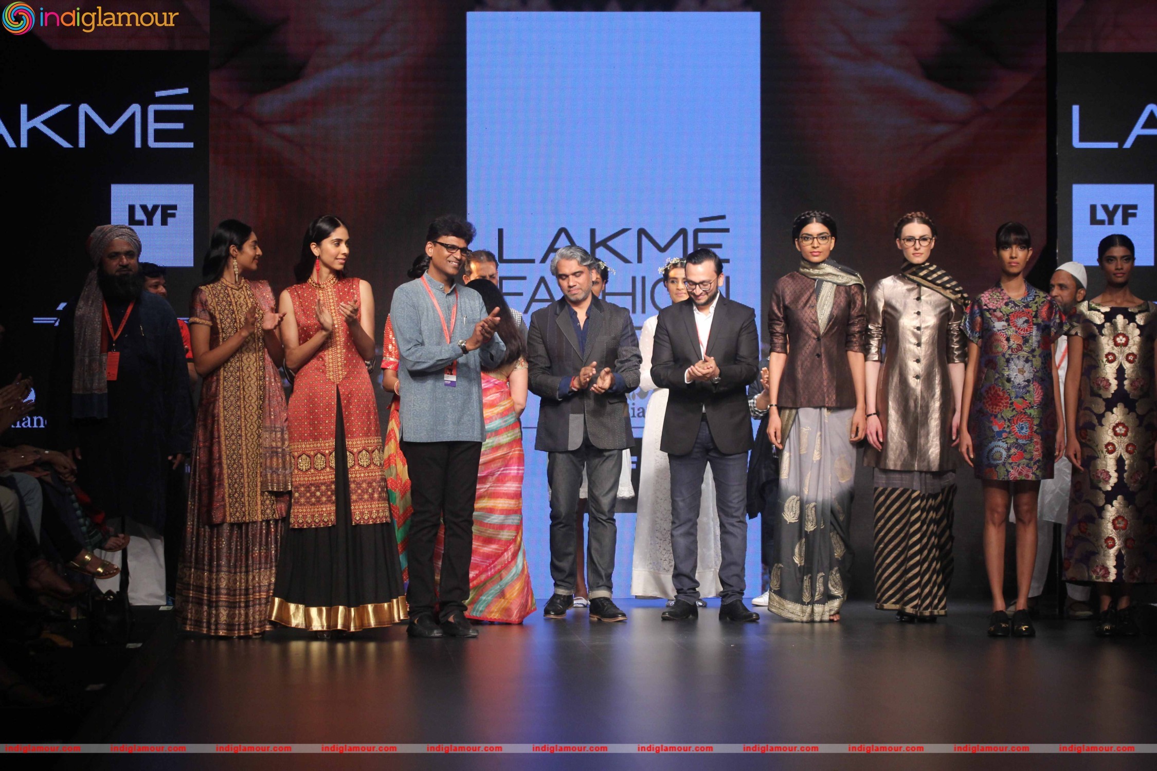 LFW Day 1 Show Walking Hand in Hand By Rajesh Pratap Singh Event hd photo
