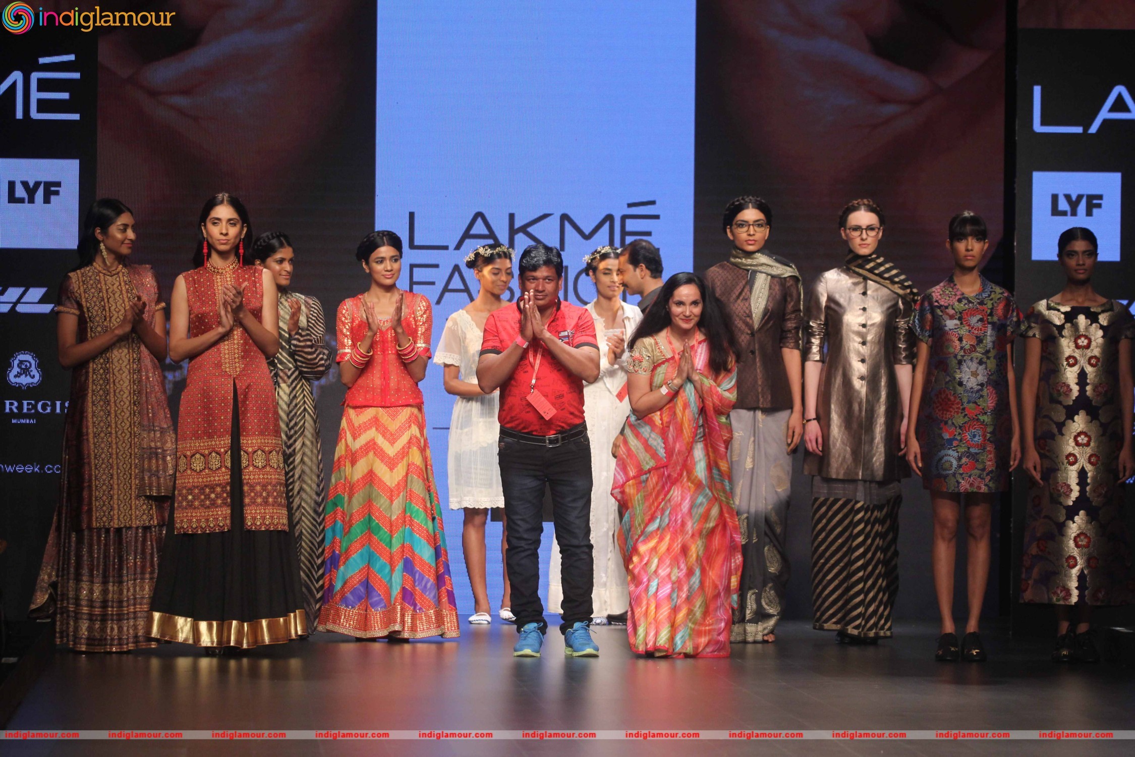 LFW Day 1 Show Walking Hand in Hand By Rajesh Pratap Singh Event hd photo